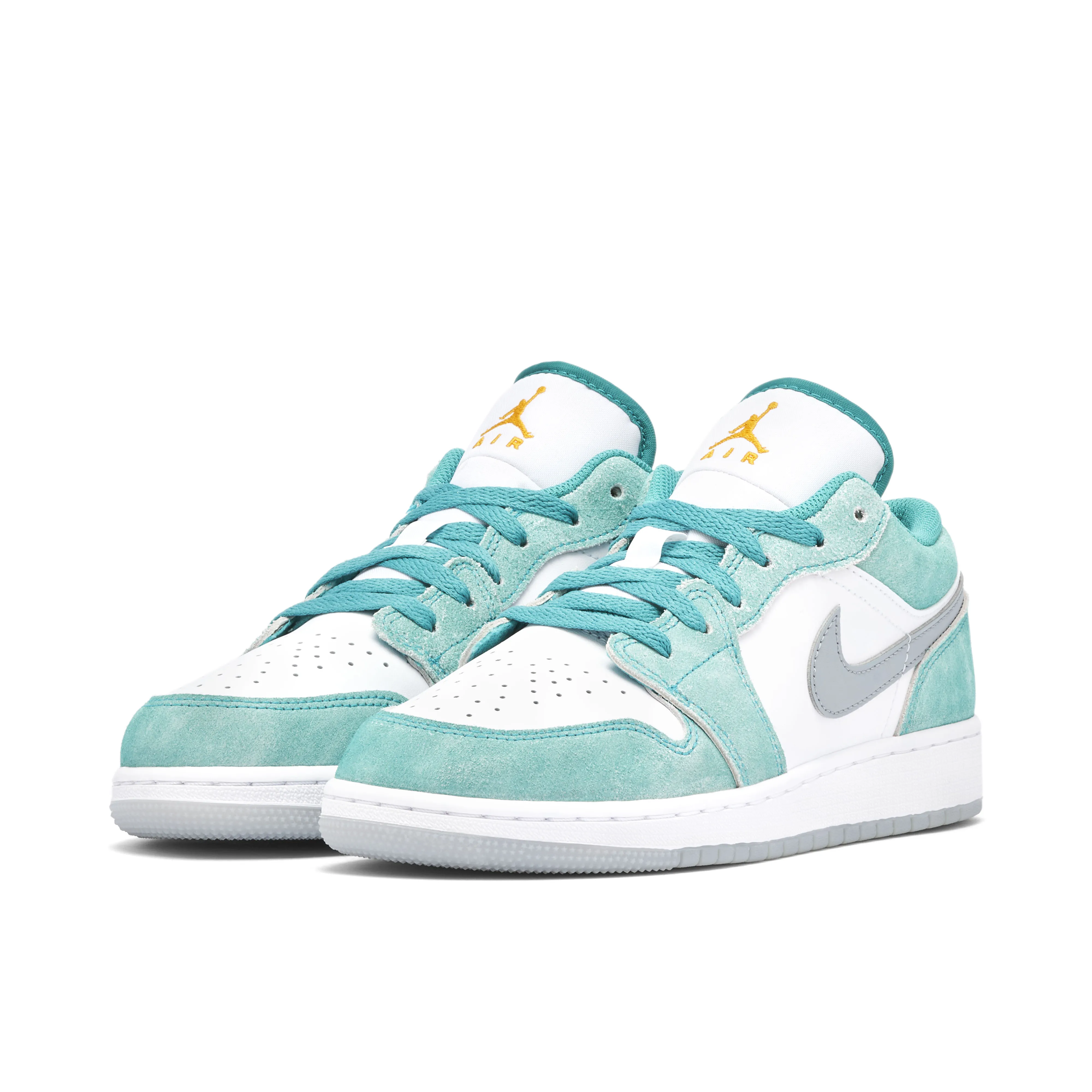 Air Jordan 1 Low New Emerald GS - image 6