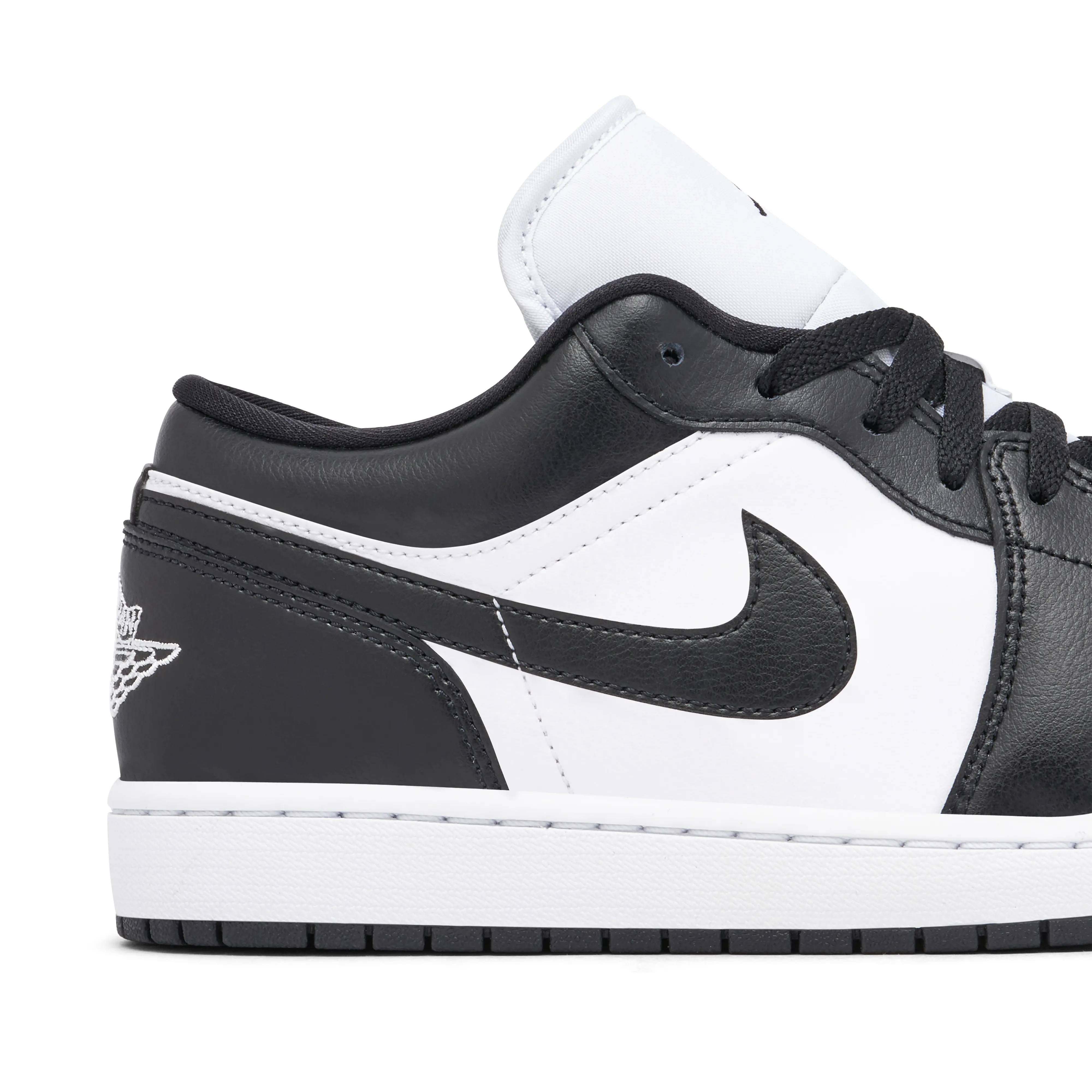 Air Jordan 1 Low Panda - image 4
