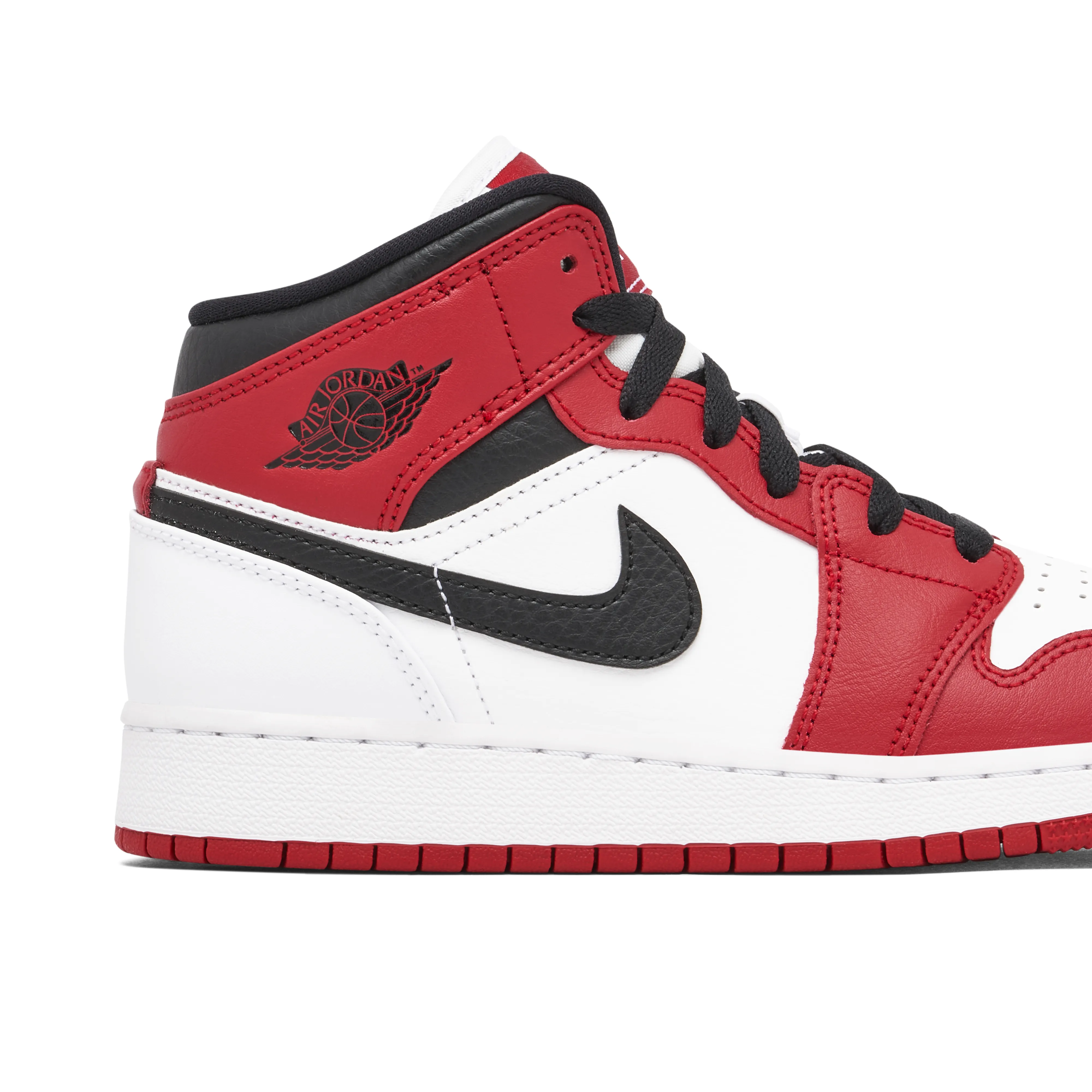 Air Jordan 1 Mid GS Chicago - image 4