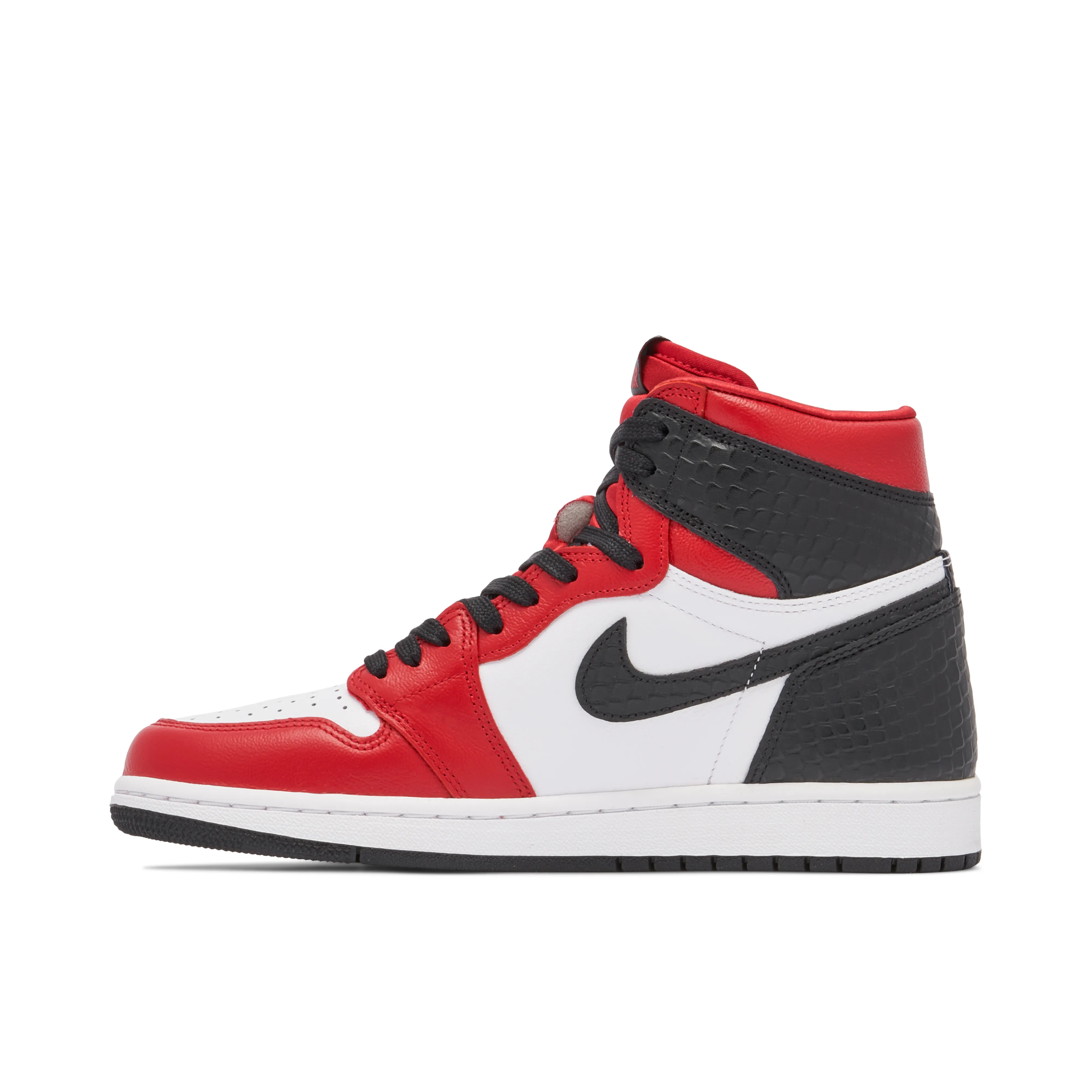 Air Jordan 1 Retro High Satin Snake Chicago Womens - image 2