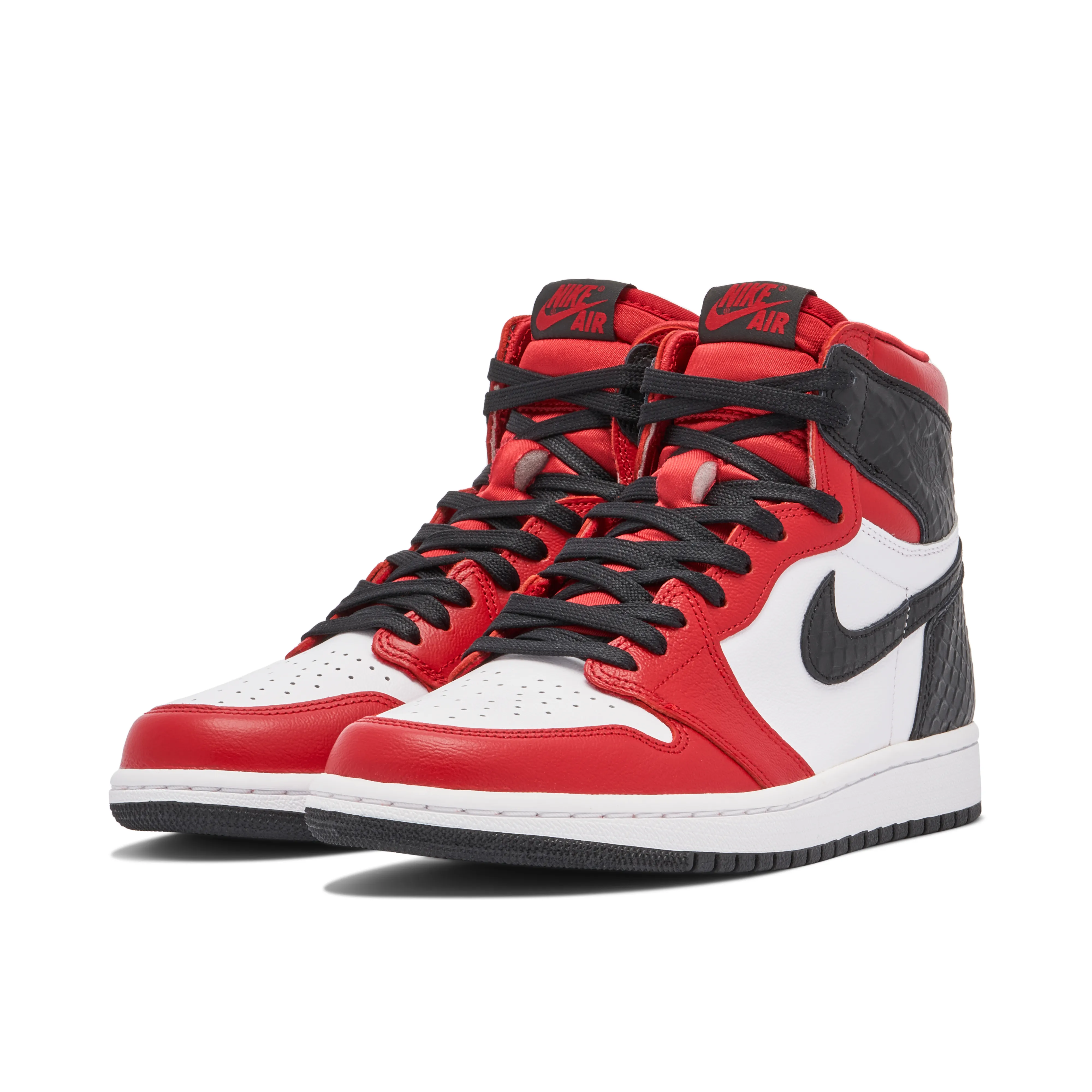 Air Jordan 1 Retro High Satin Snake Chicago Womens - image 6