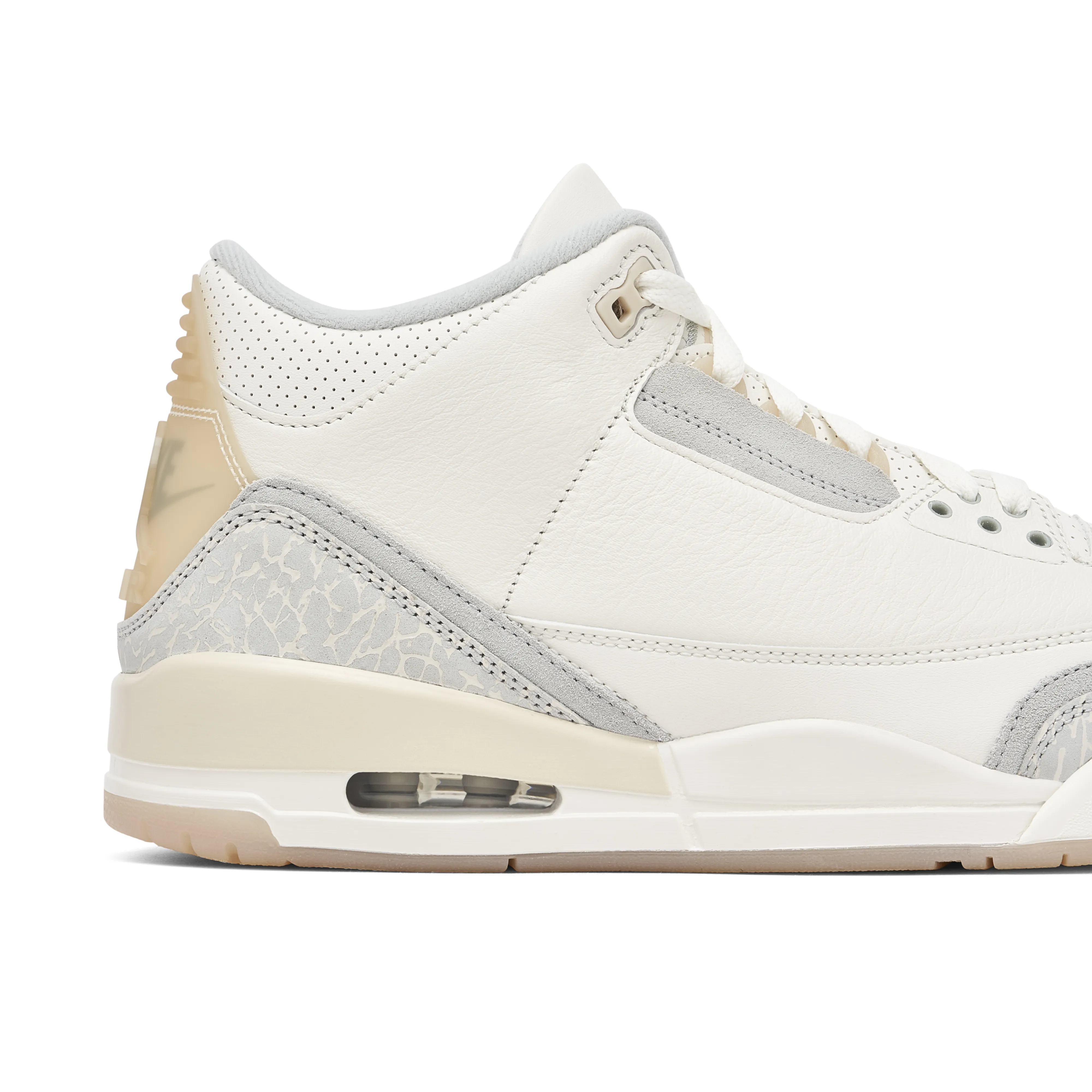 Air Jordan 3 Craft Ivory - image 3