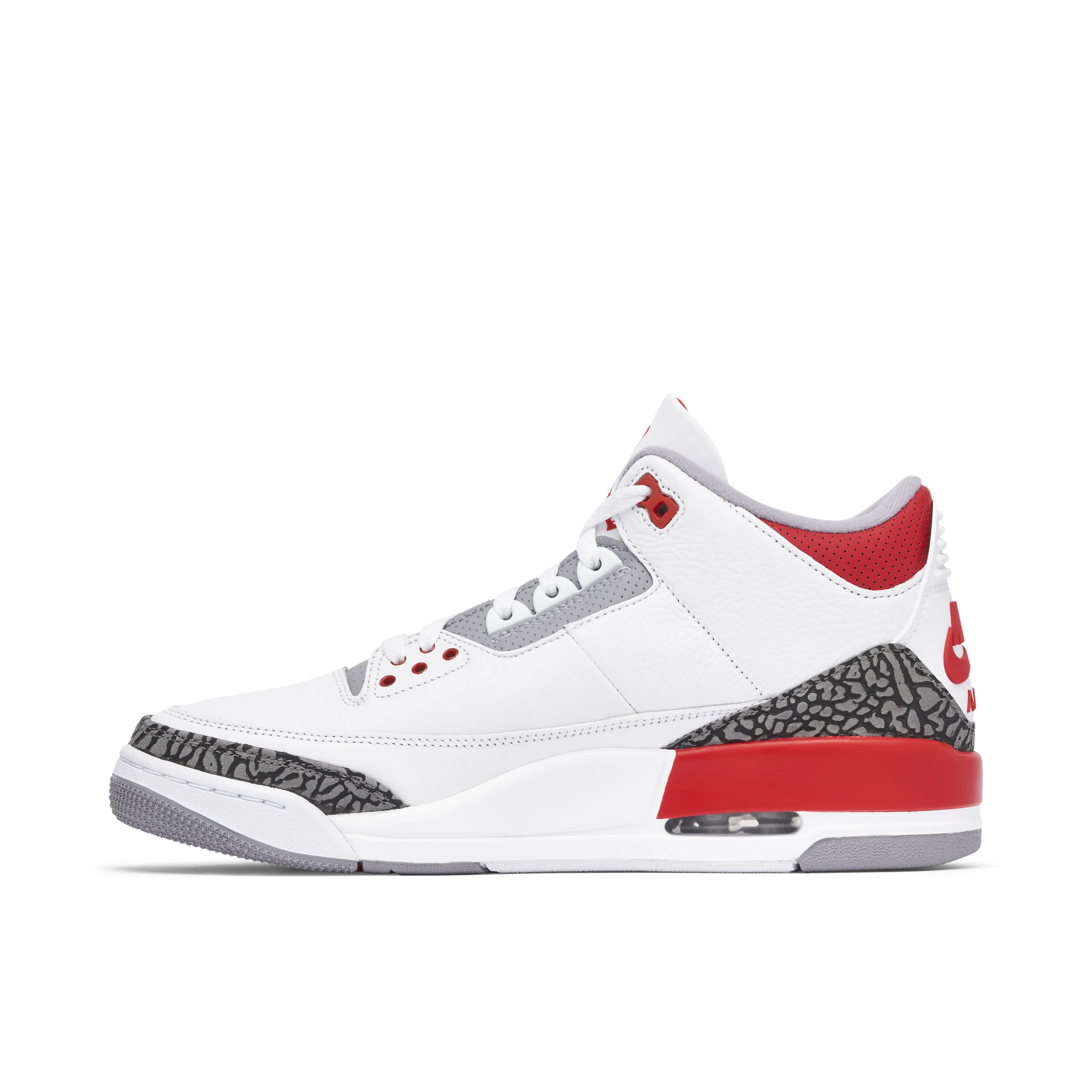Air Jordan 3 OG Fire Red 2022 - image 2
