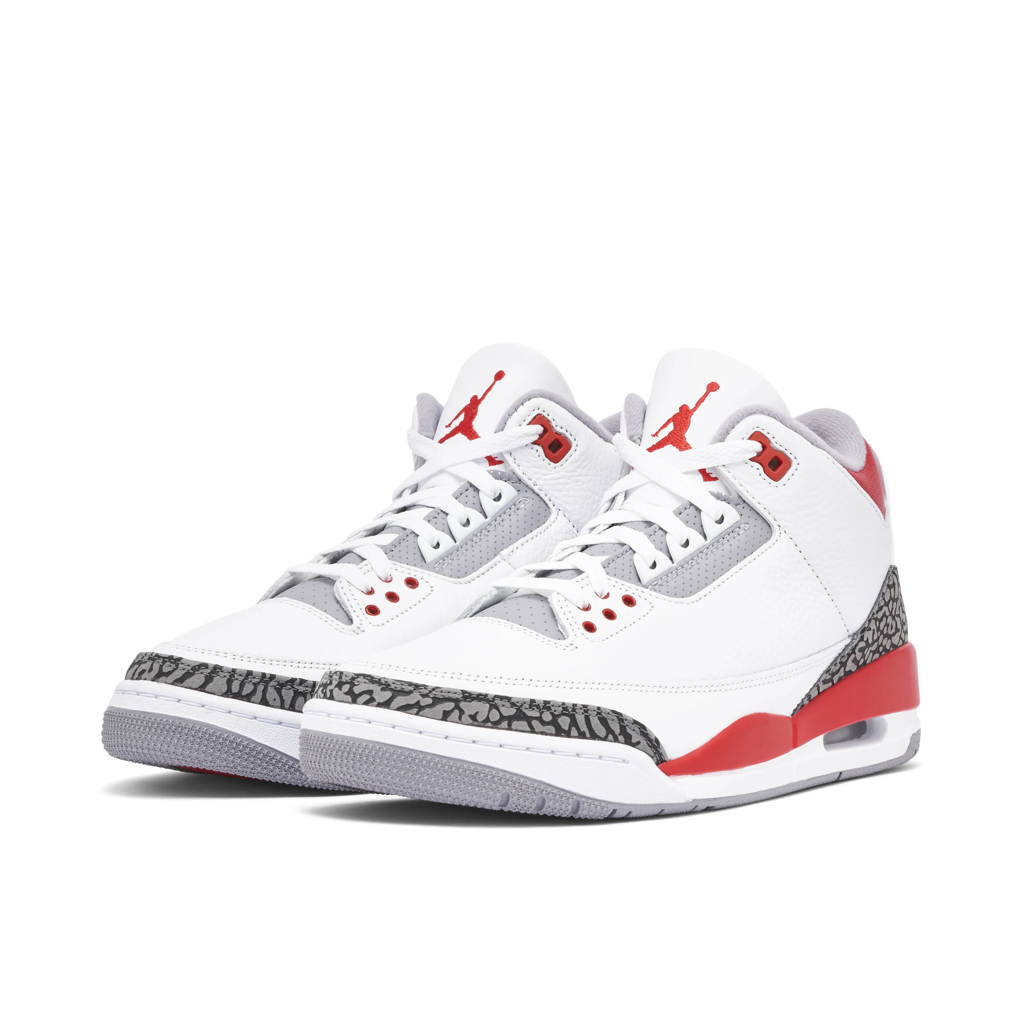 Air Jordan 3 OG Fire Red 2022 - image 6