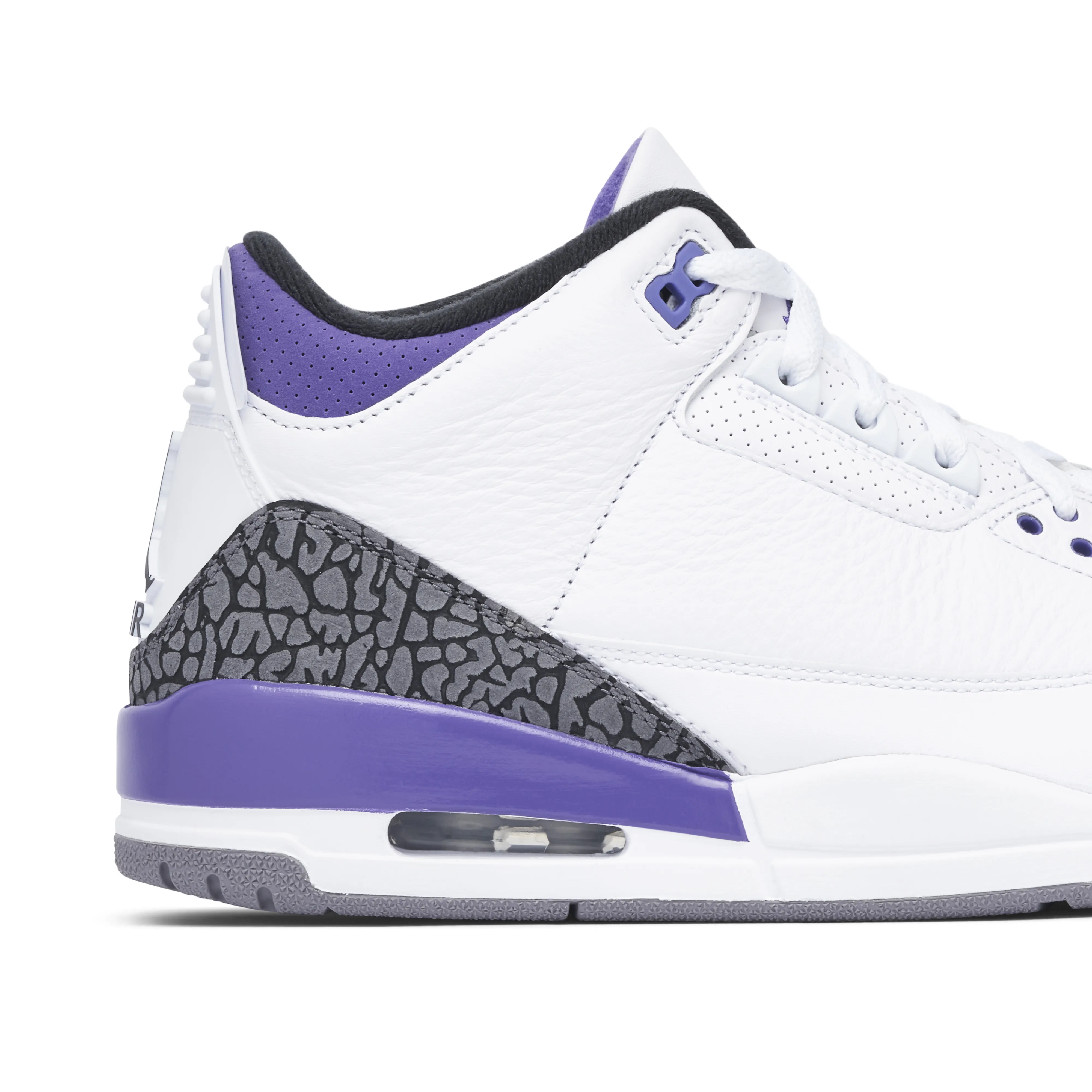 Air Jordan 3 Retro Dark Iris - image 4