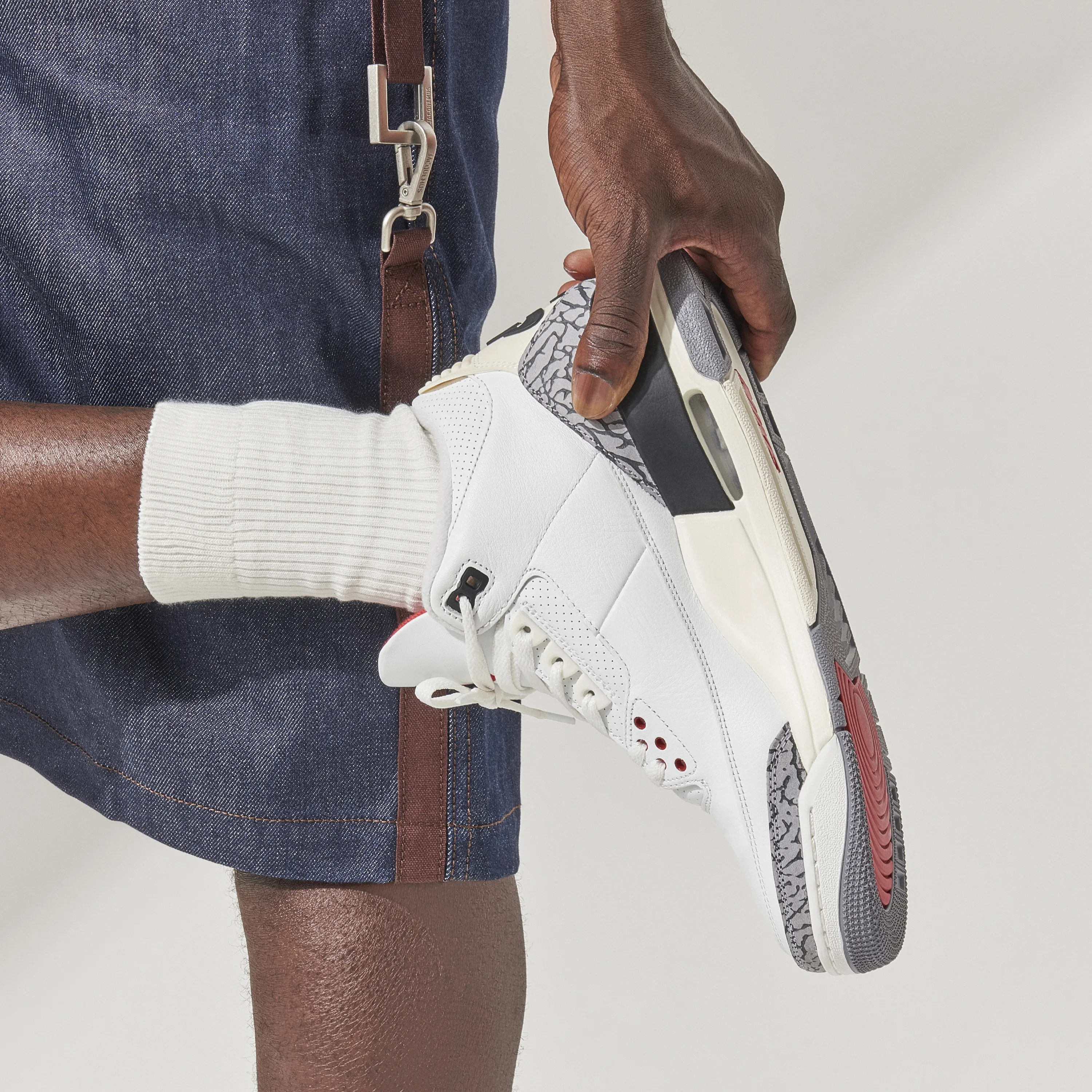 Air Jordan 3 Retro White Cement Reimagined (2023) - image 2