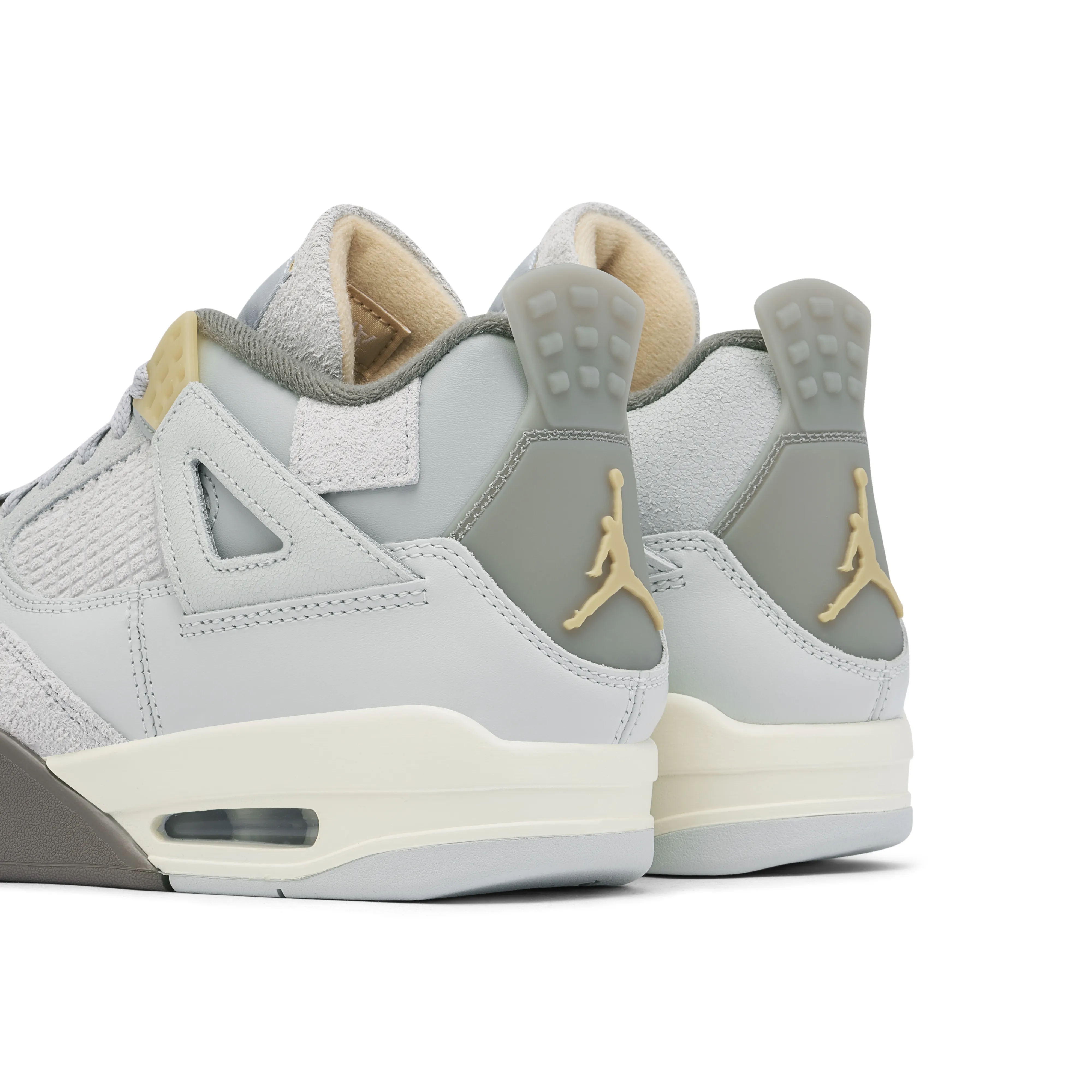 Air Jordan 4 SE Craft Photon Dust - image 3