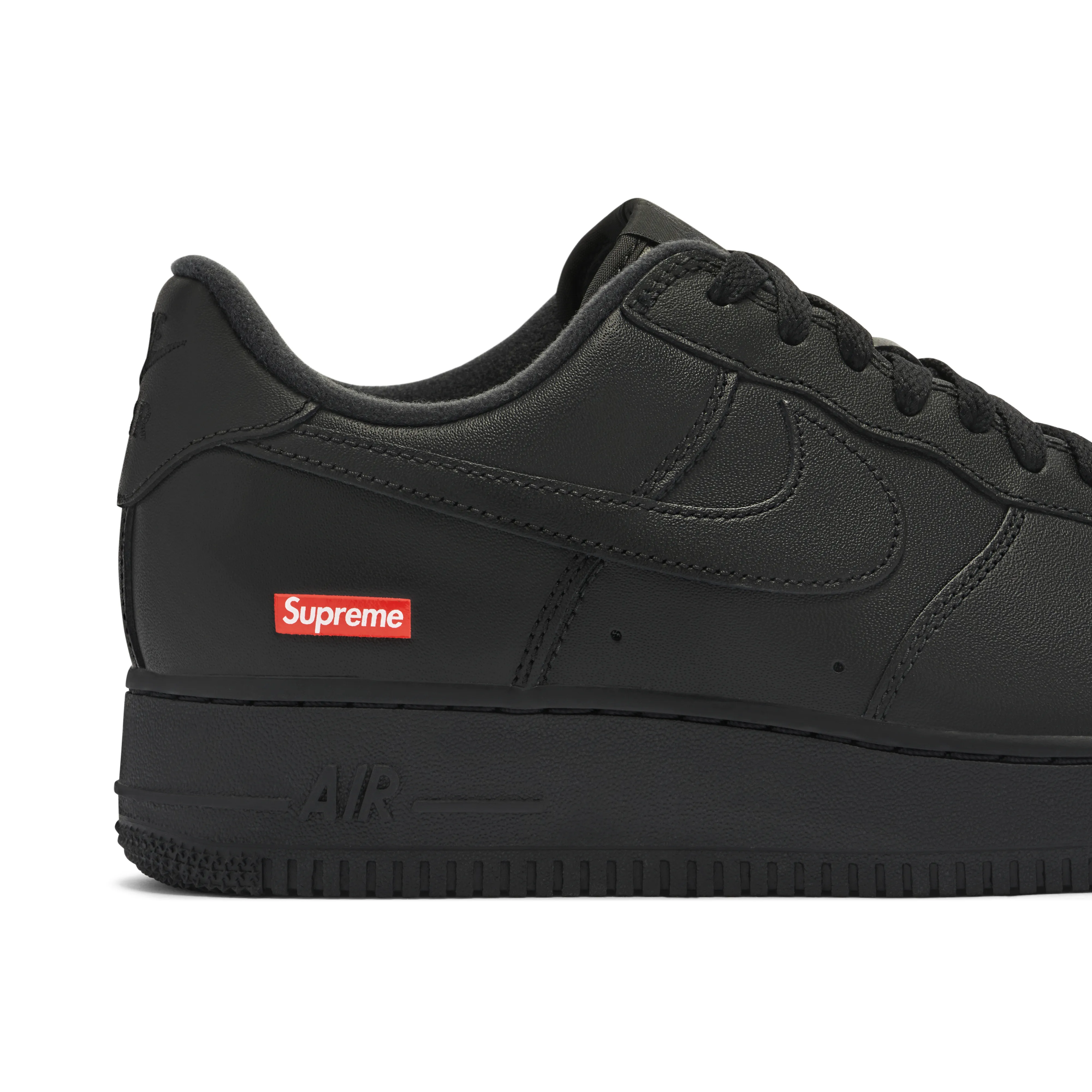 Nike Air Force 1 Low Supreme Black - image 3