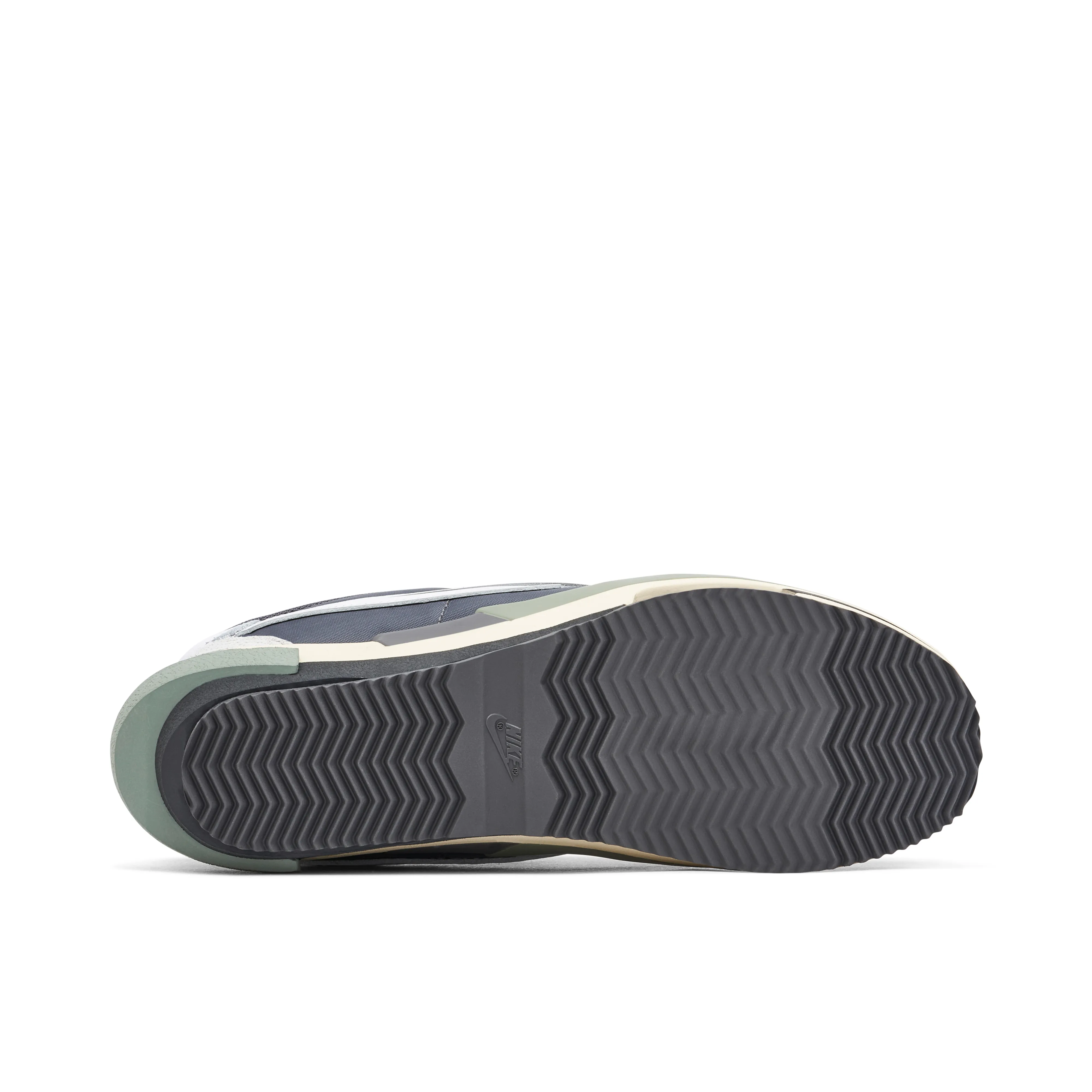 Nike Cortez 4.0 x sacai Grey - image 5