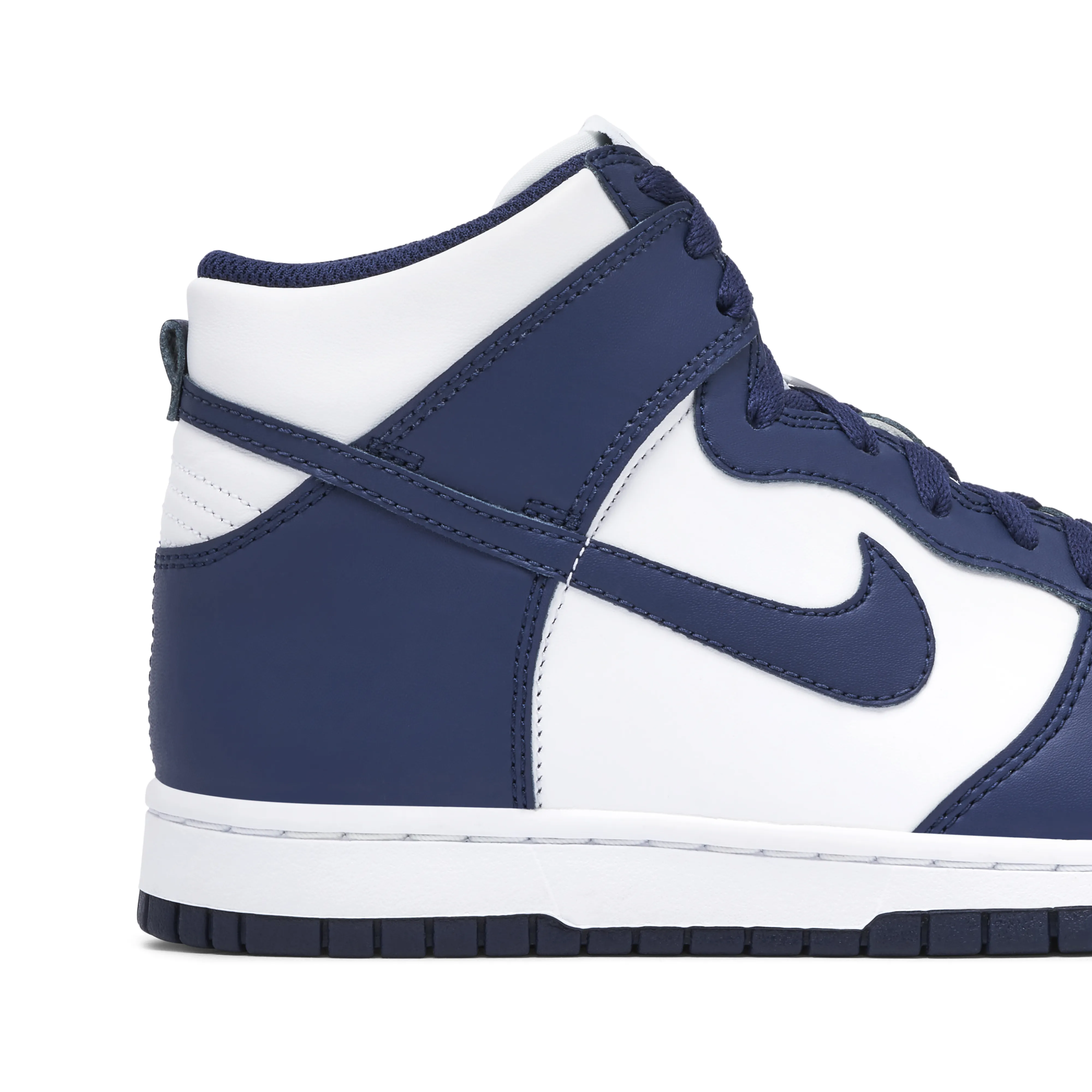 Nike Dunk High Midnight Navy GS - image 4