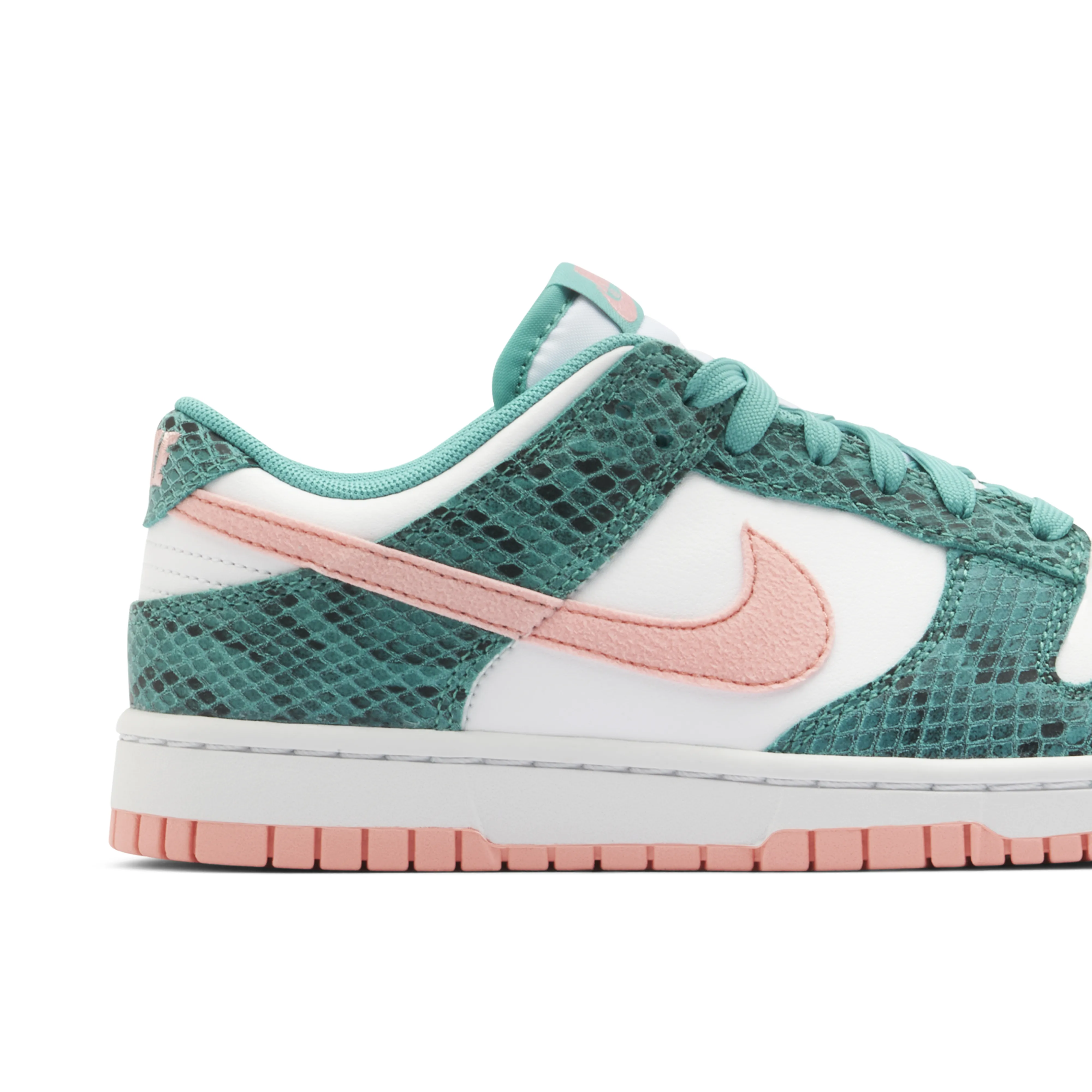 Nike Dunk Low Snakeskin - image 5