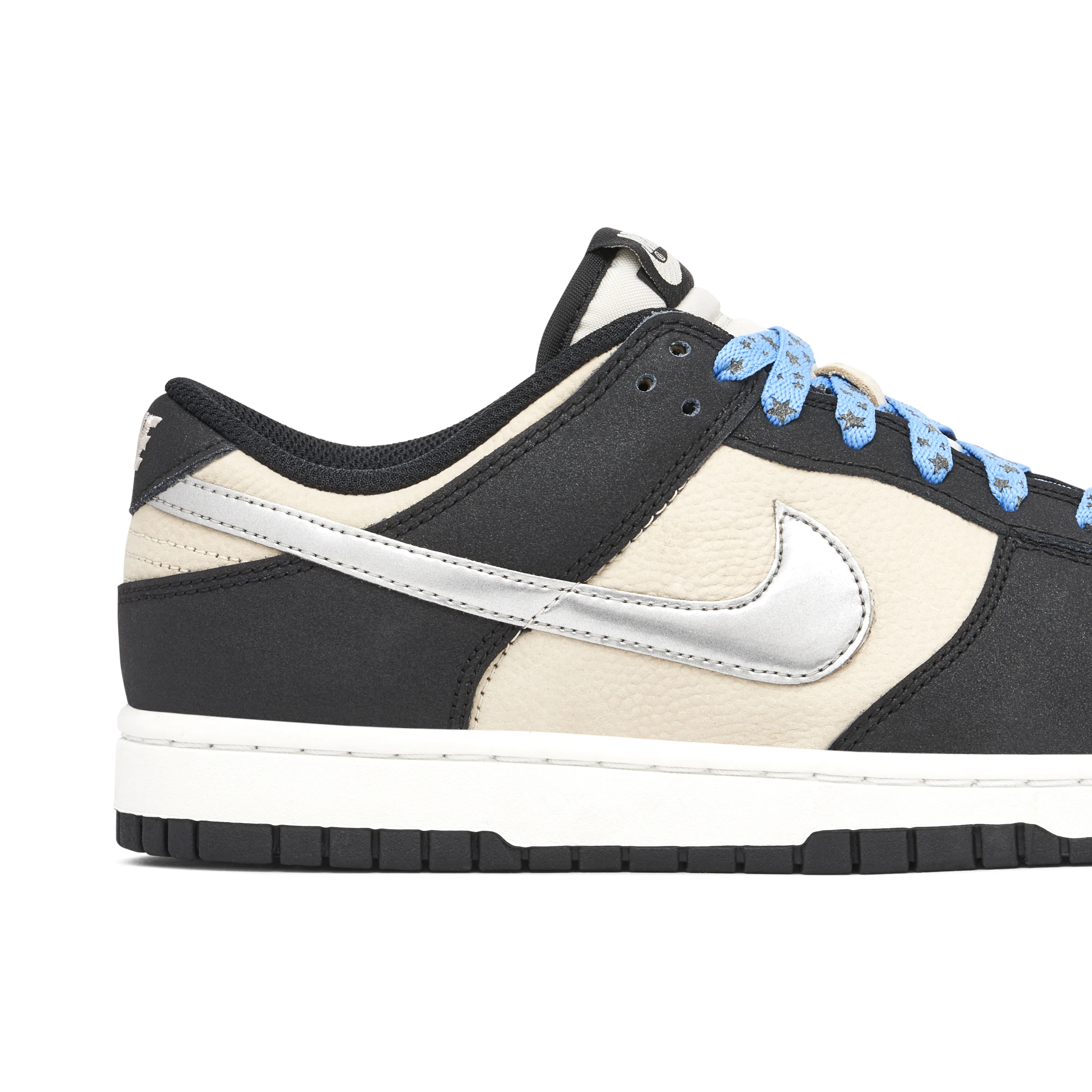 Nike Dunk Low Starry Laces Womens - image 4