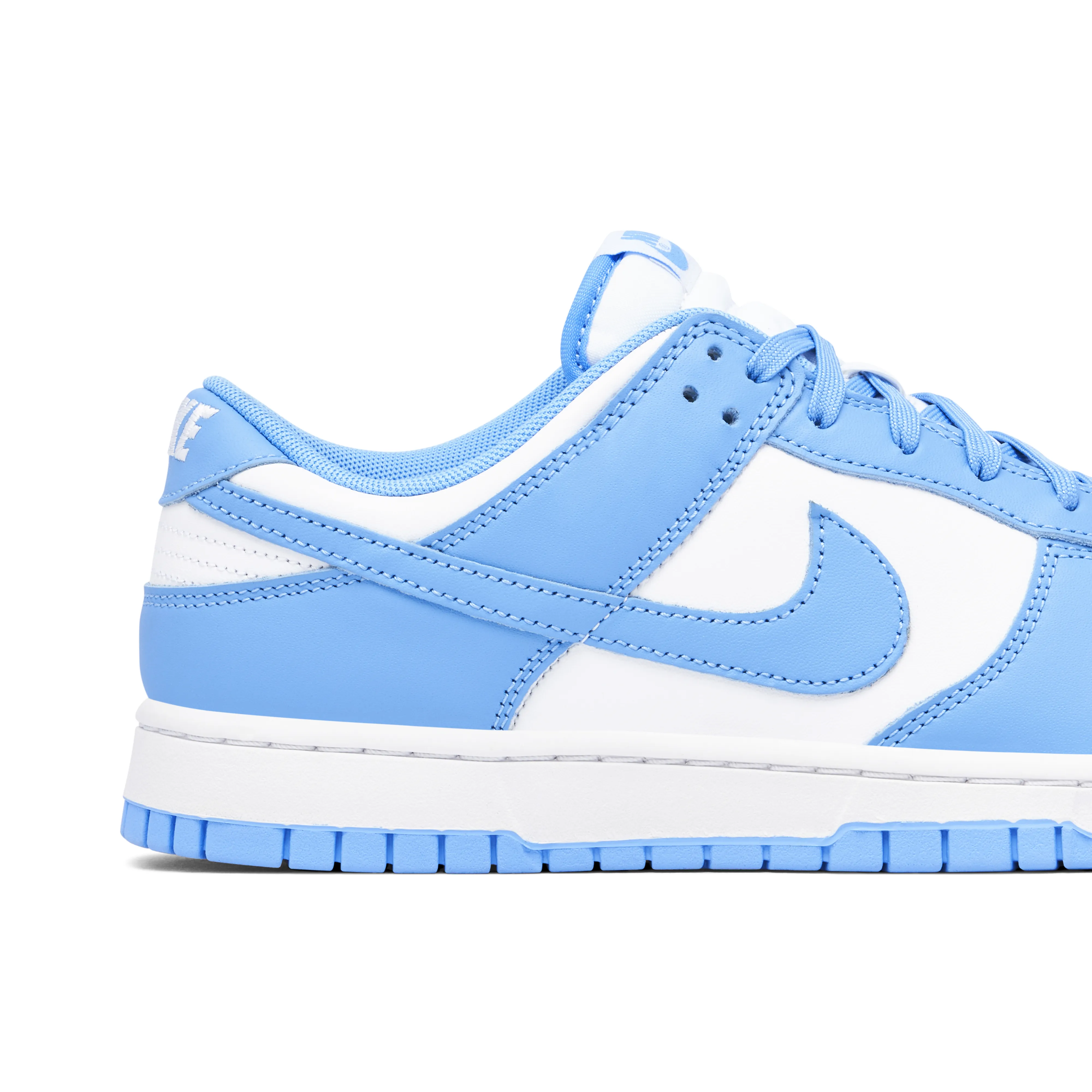Nike Dunk Low University Blue - image 4