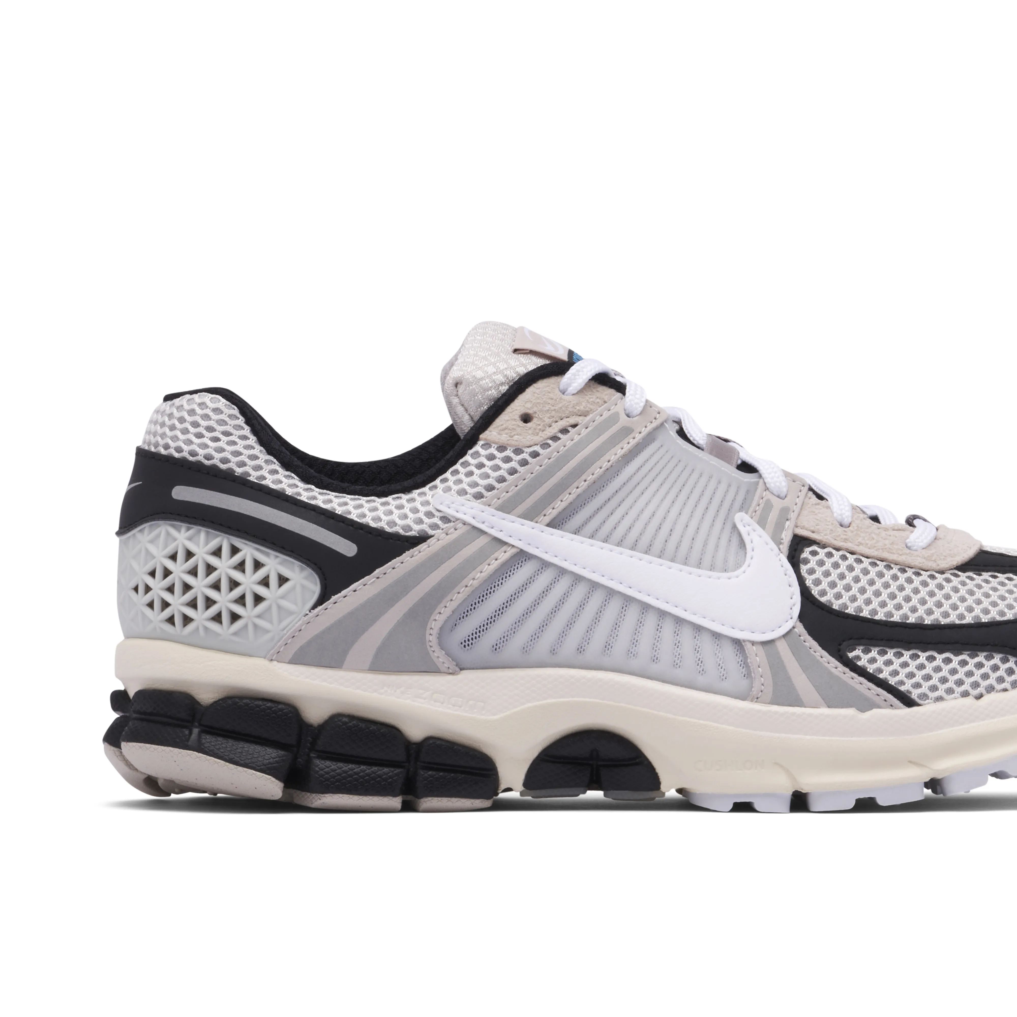 Nike Vomero 5 Light Bone Black - image 5