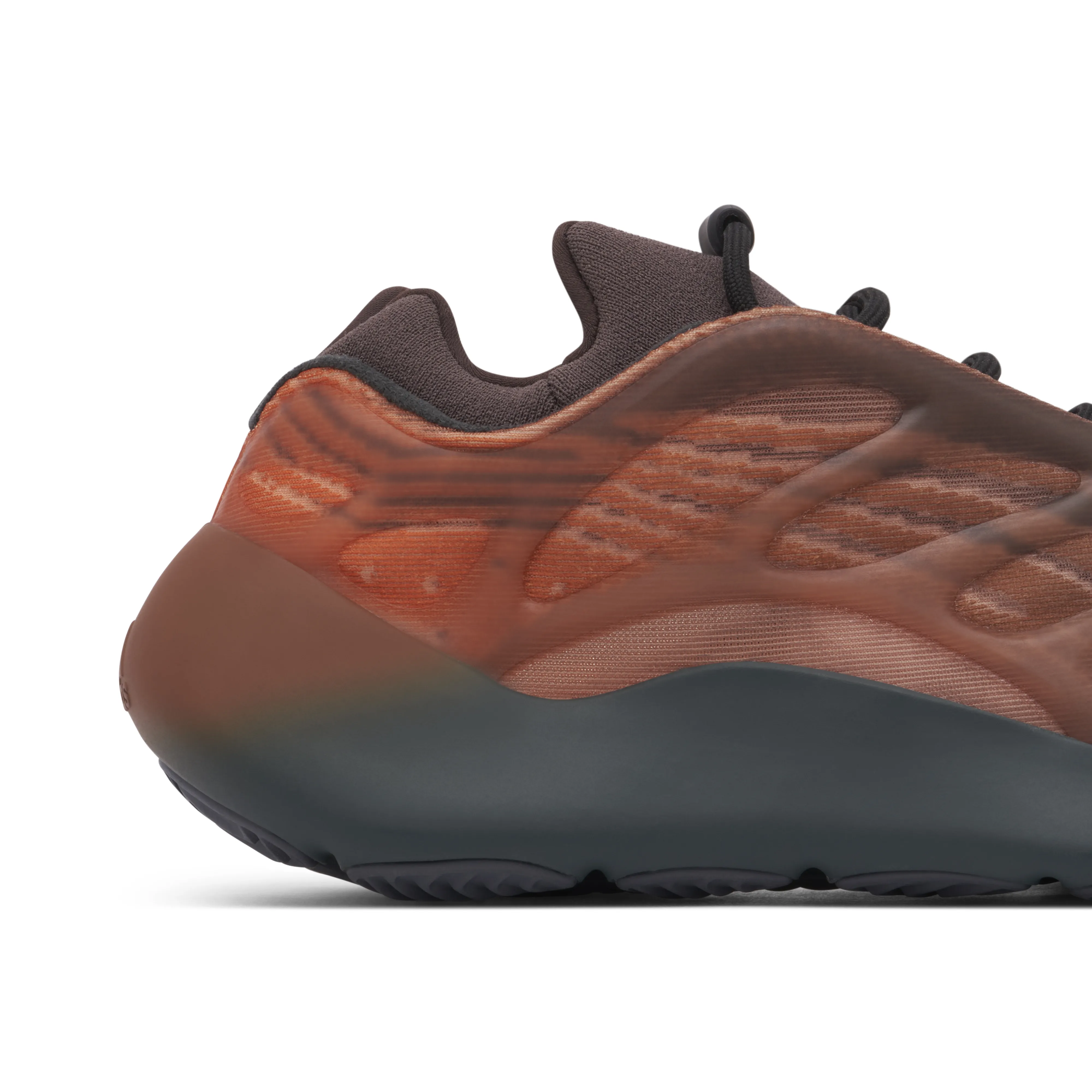 Yeezy 700 V3 Copper Fade - image 4