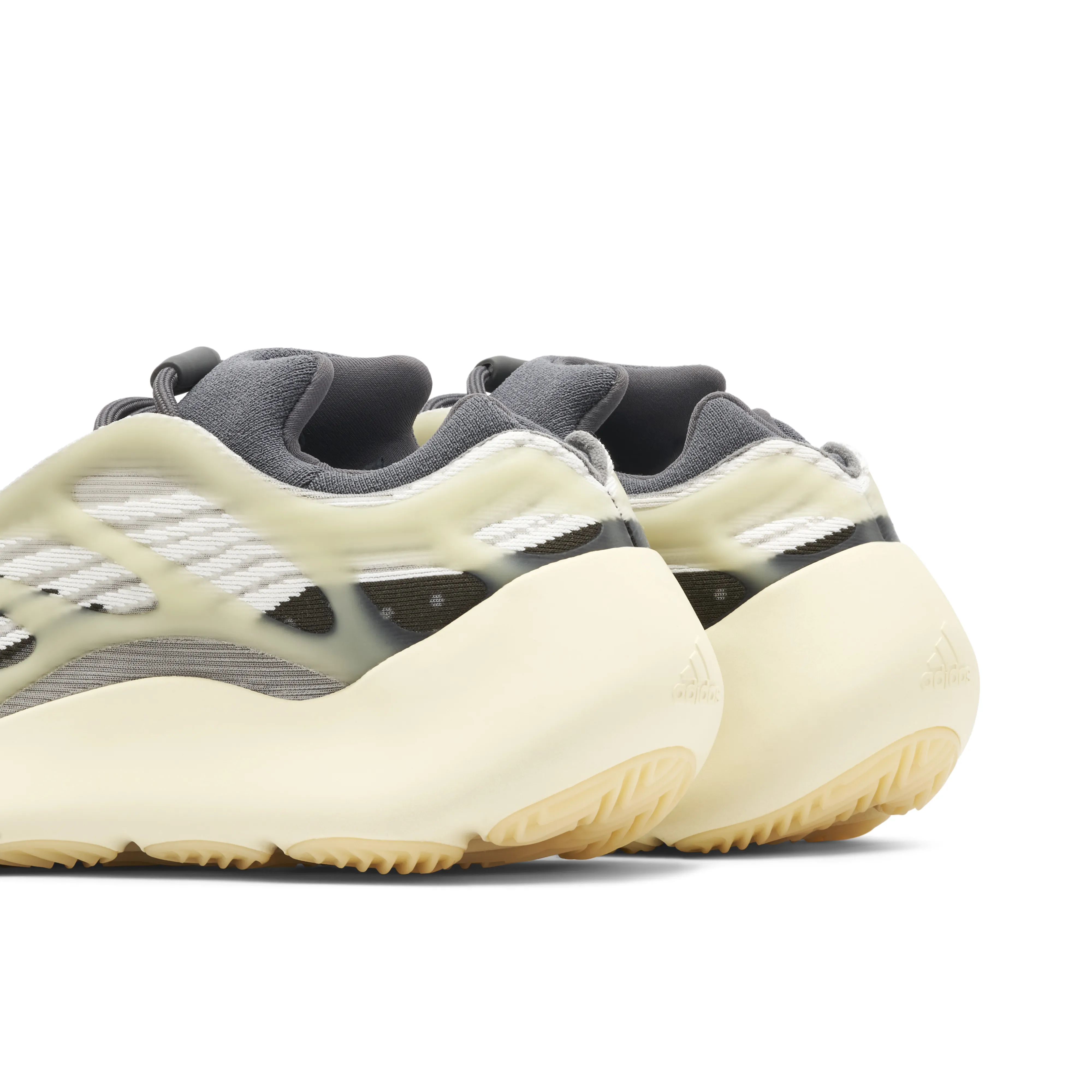 Yeezy 700 V3 Fade Salt - image 3
