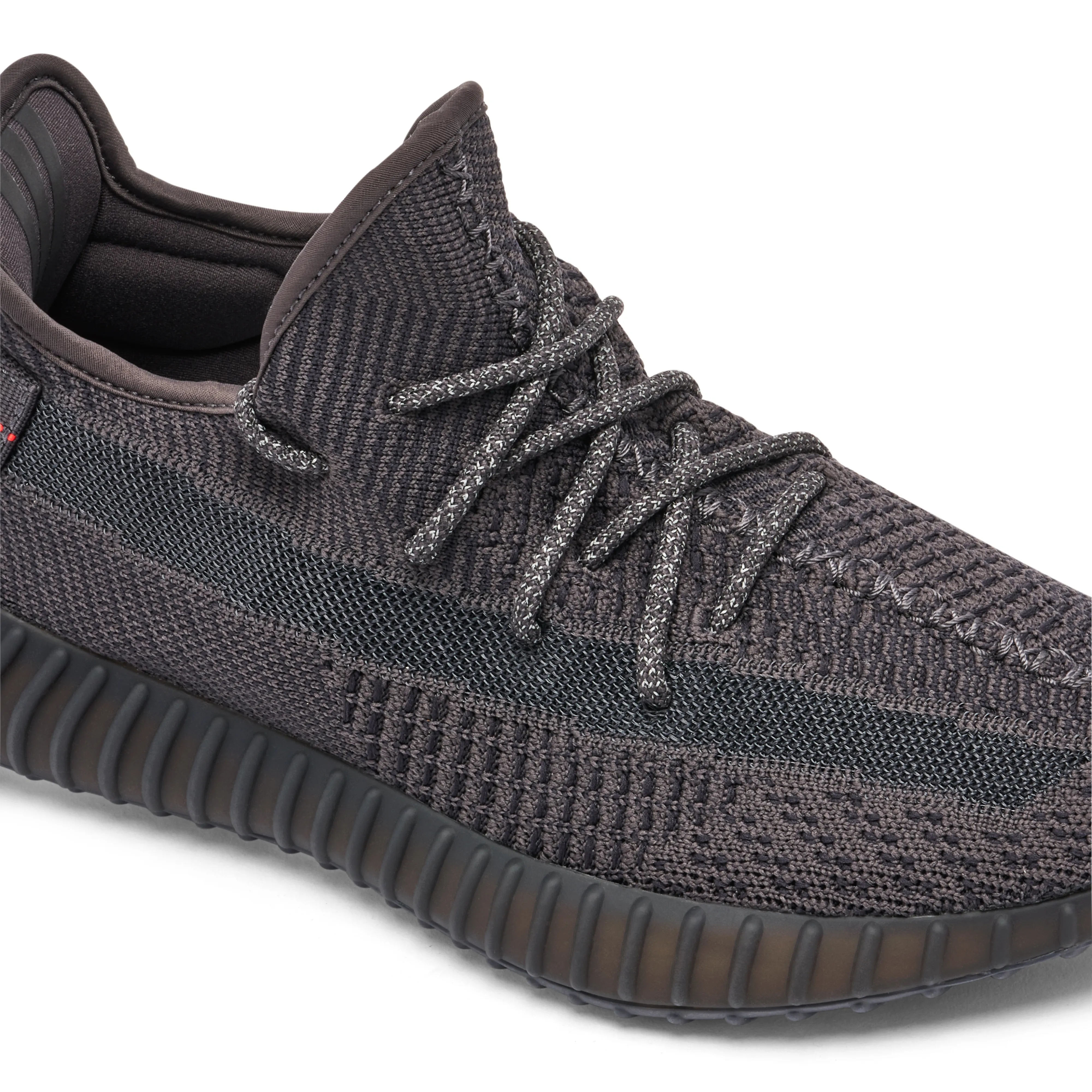Yeezy Boost 350 V2 Black - image 4