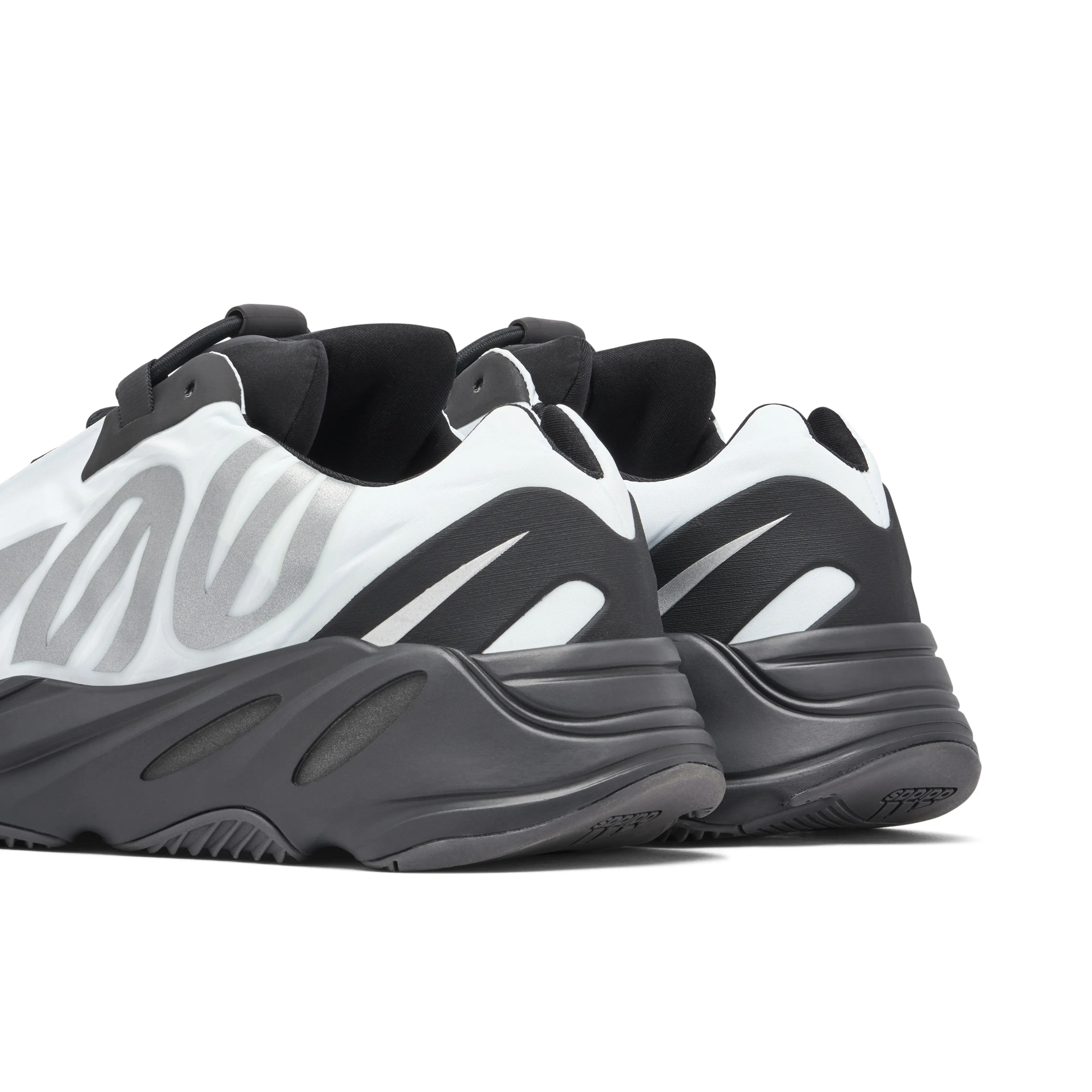 Yeezy Boost 700 MNVN Blue Tint - image 3