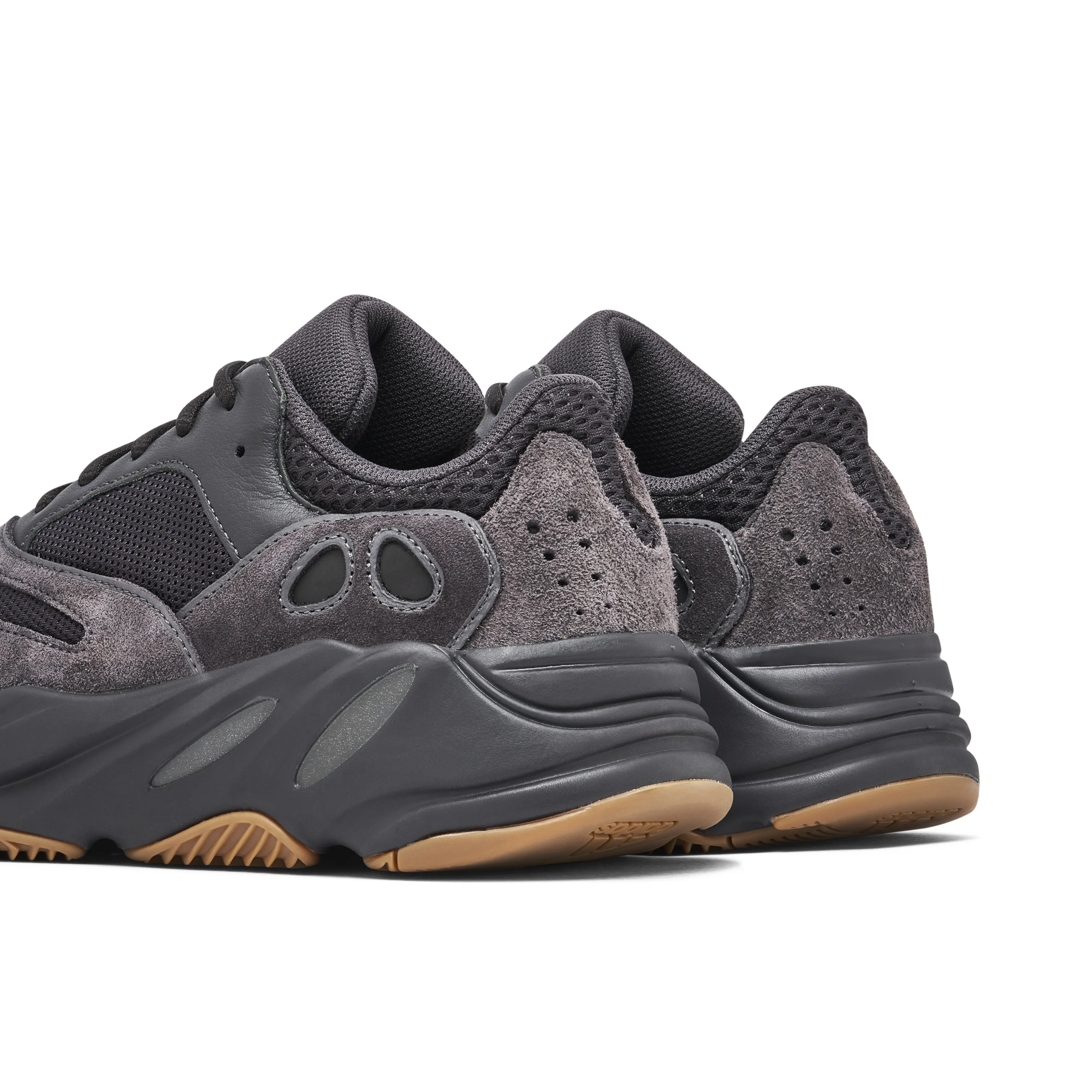 Yeezy 700 Utility Black - image 3
