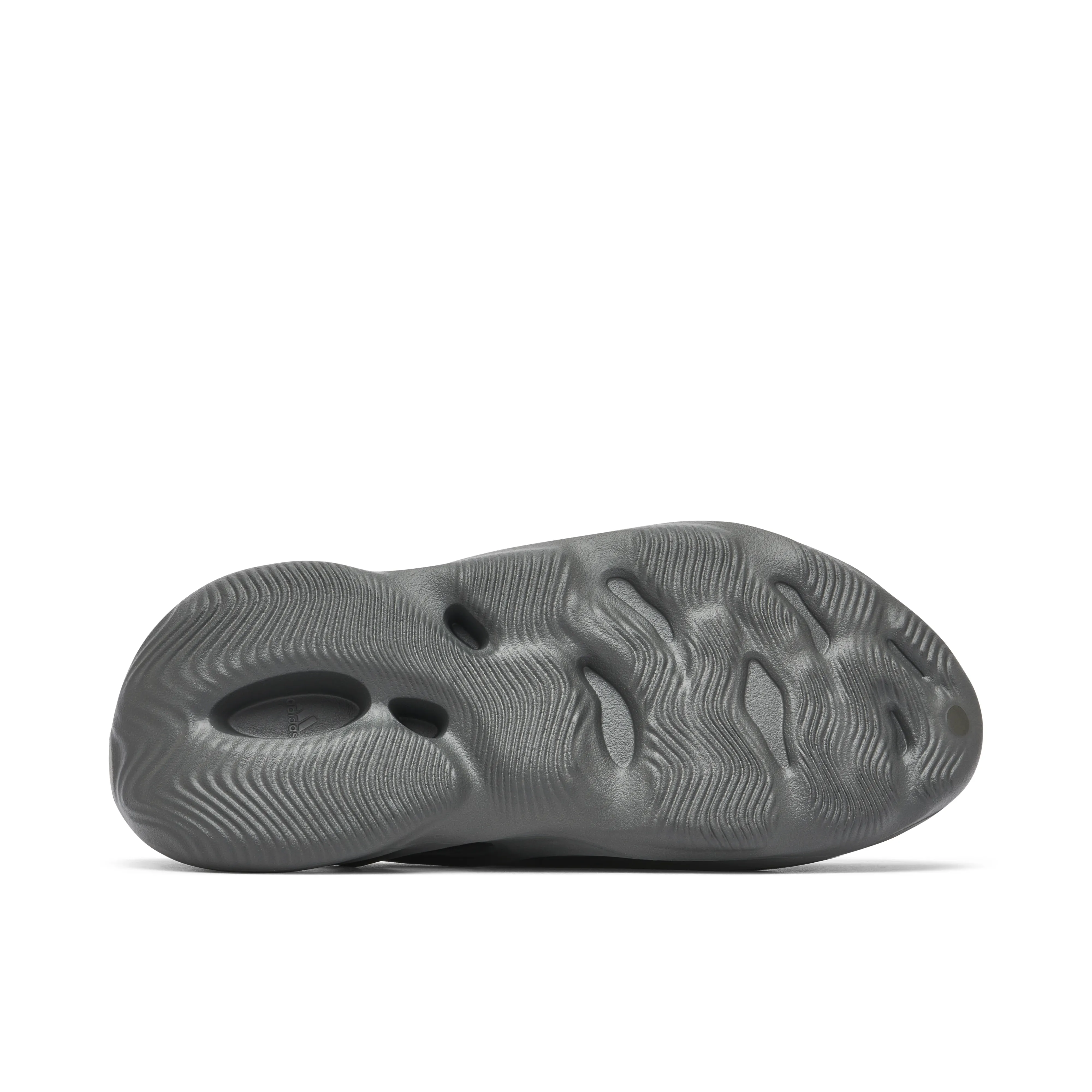 Yeezy Foam Runner Carbon - image 5