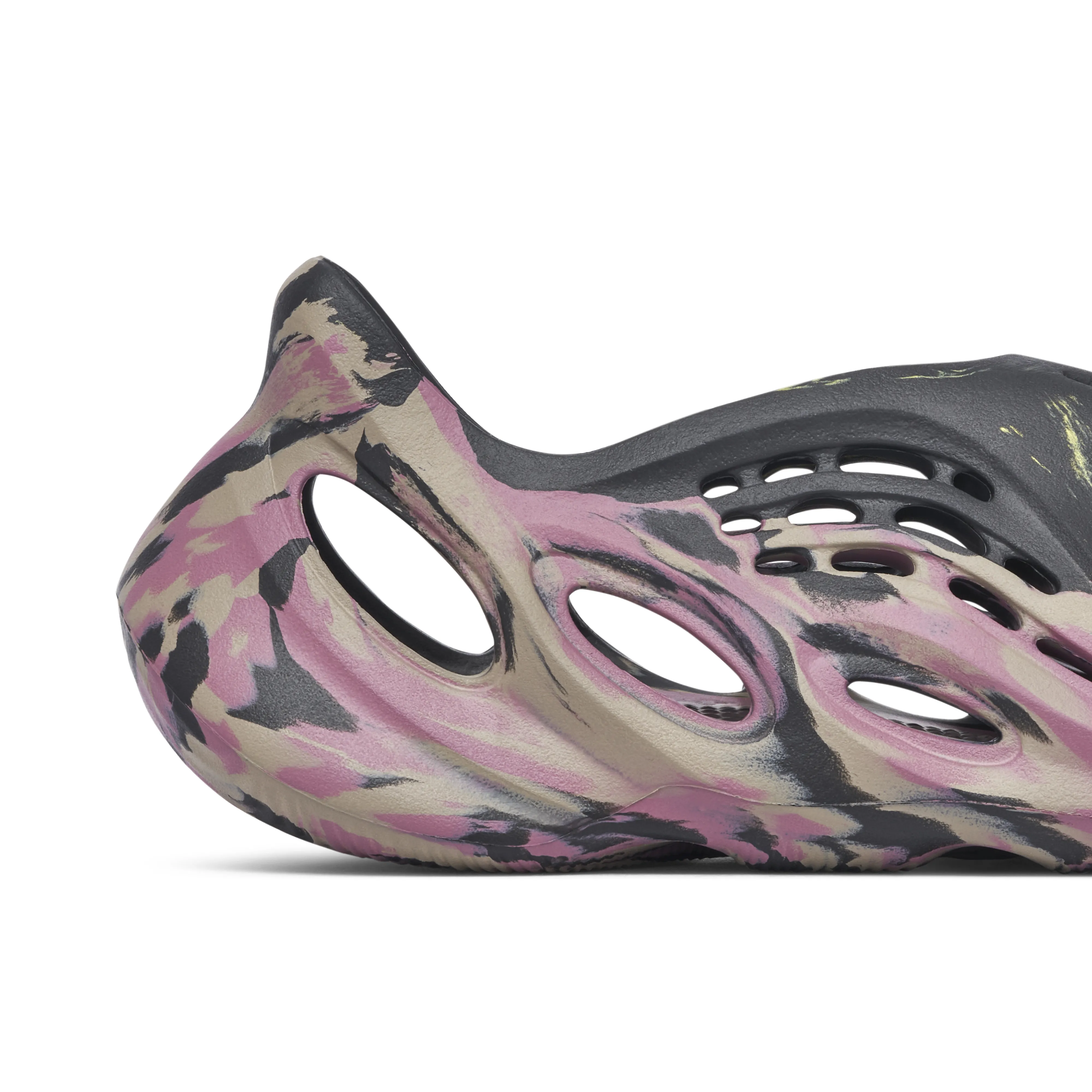 Yeezy Foam Runner MX Carbon - image 4