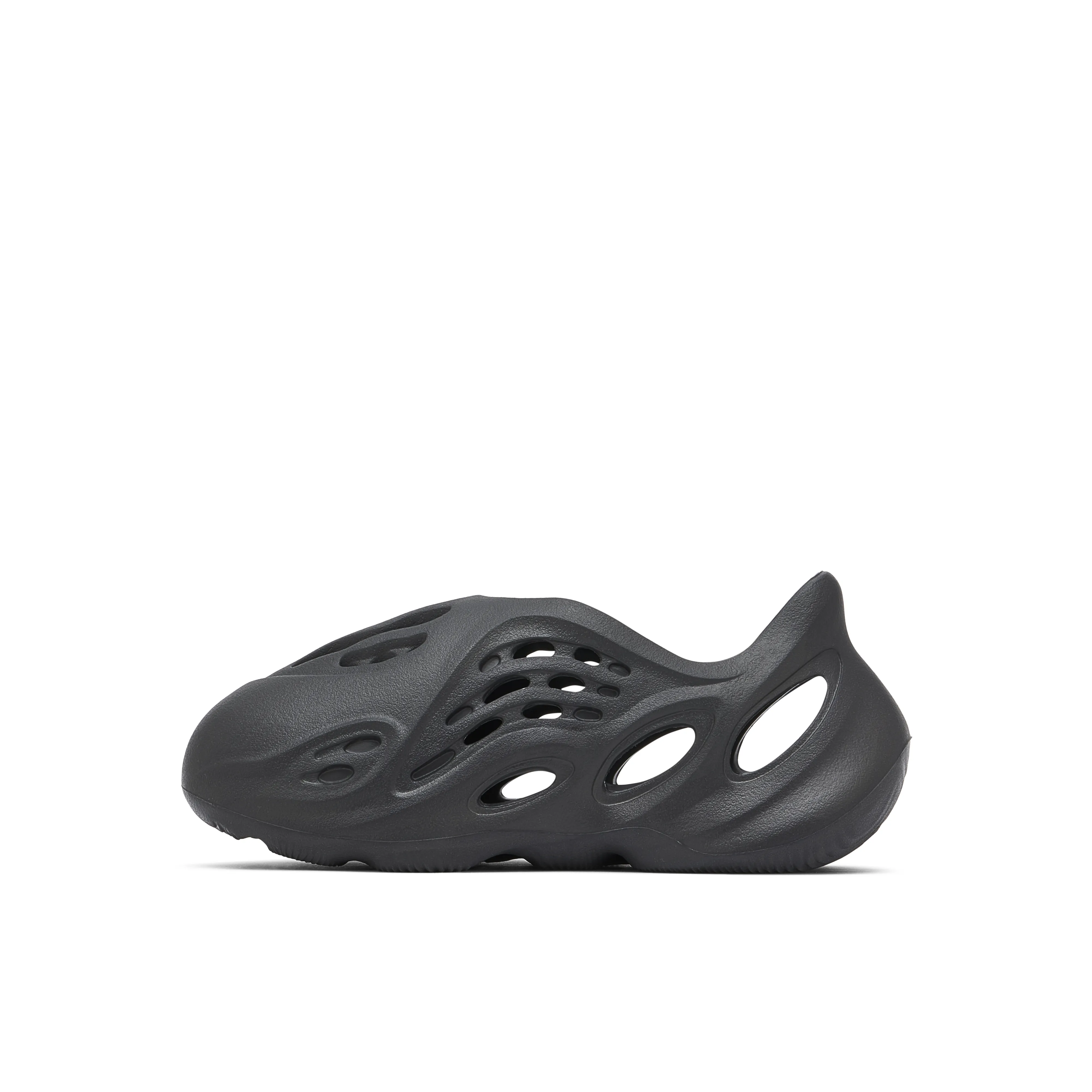 Yeezy Foam Runner Onyx Kids - image 2