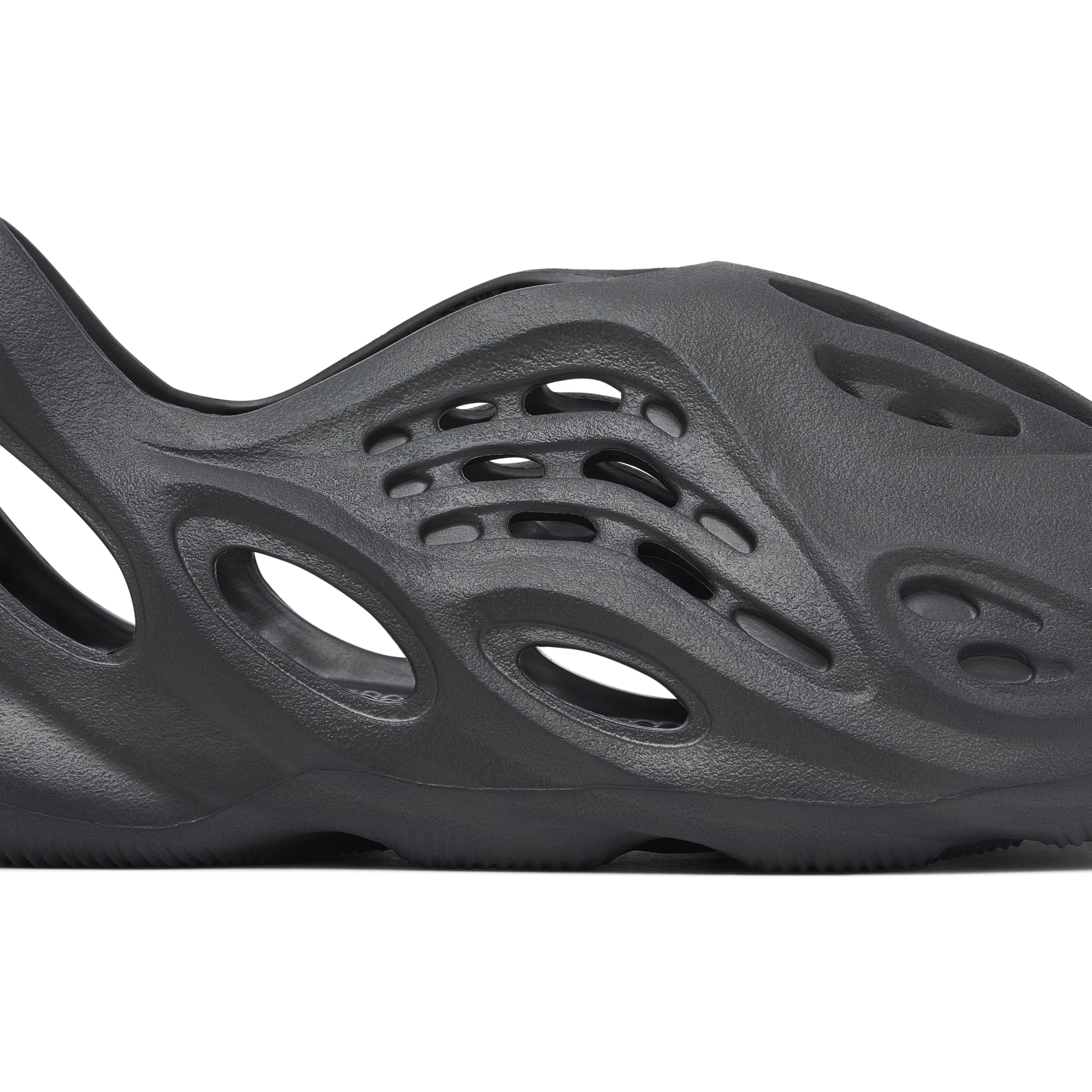 Yeezy Foam Runner Onyx Kids - image 4