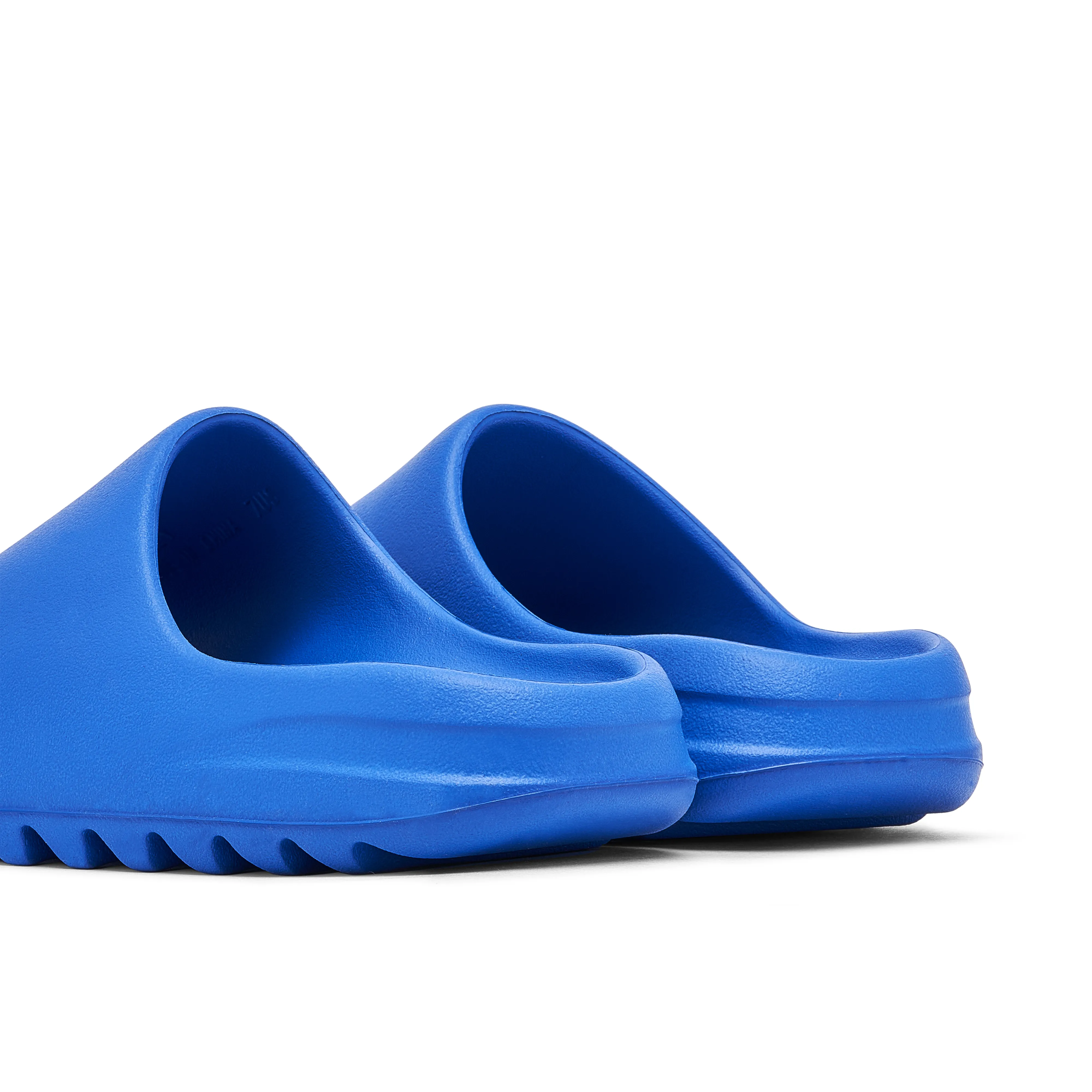 Yeezy Slide Azure - image 3