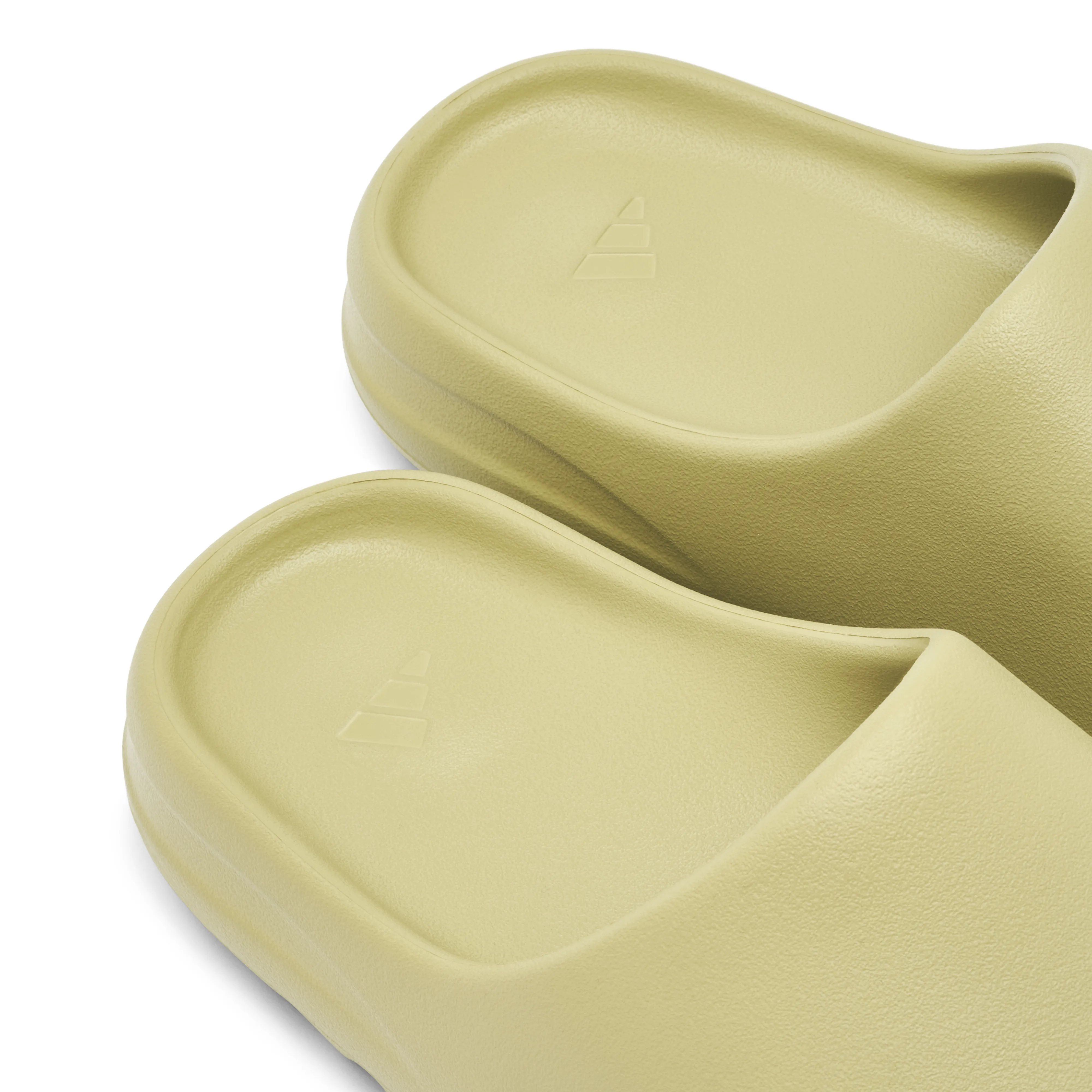 Yeezy Slides Resin 2022/2024 - image 3