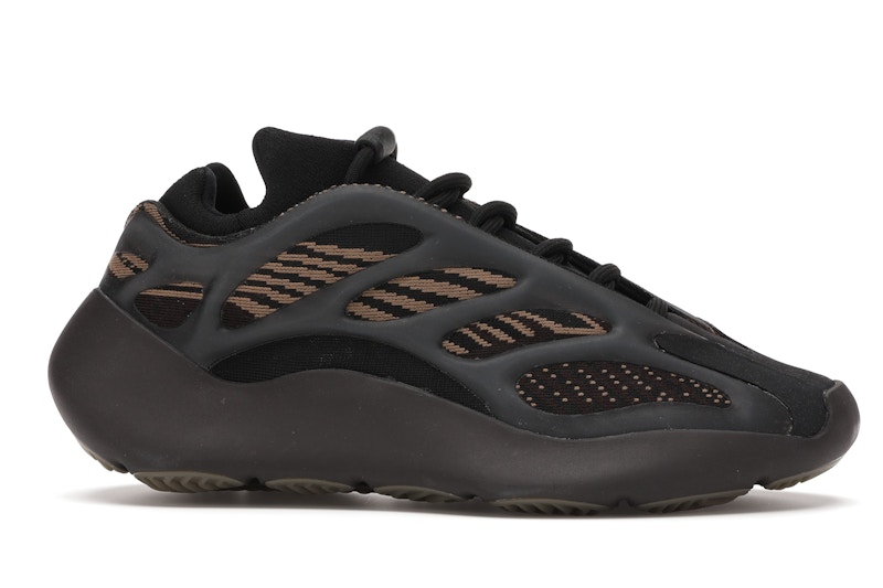 adidas Yeezy 700 V3 Clay Brown - image 2