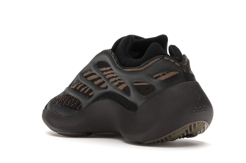 adidas Yeezy 700 V3 Clay Brown - image 24