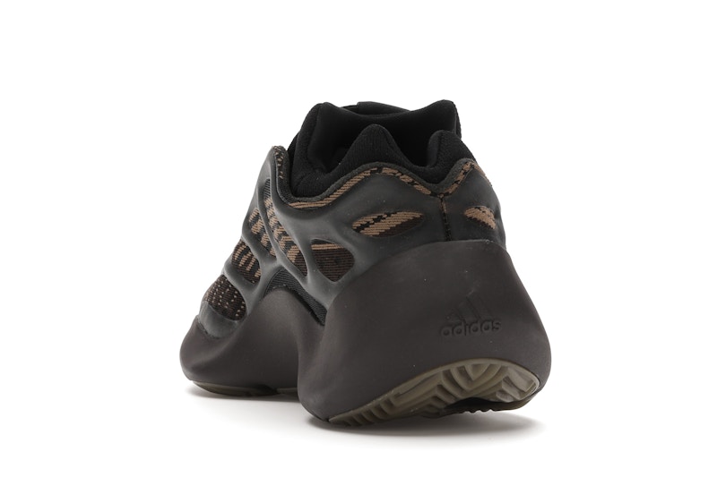 adidas Yeezy 700 V3 Clay Brown - image 26