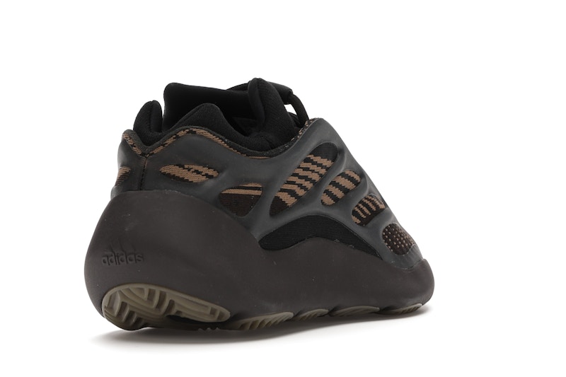 adidas Yeezy 700 V3 Clay Brown - image 31