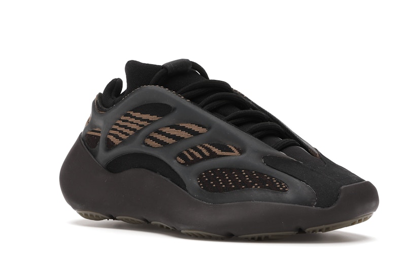 adidas Yeezy 700 V3 Clay Brown - image 5