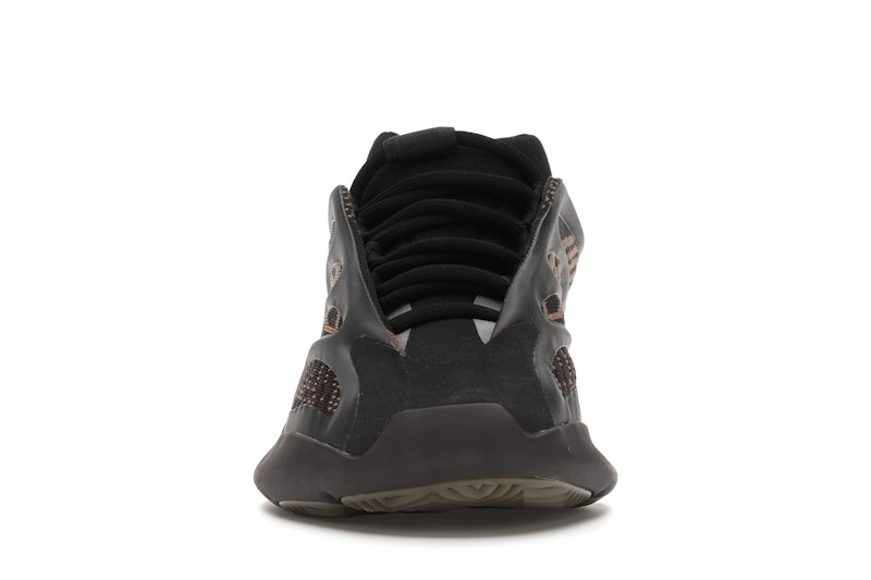 adidas Yeezy 700 V3 Clay Brown - image 10