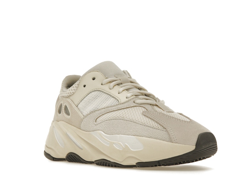 adidas Yeezy Boost 700 Analog - image 6