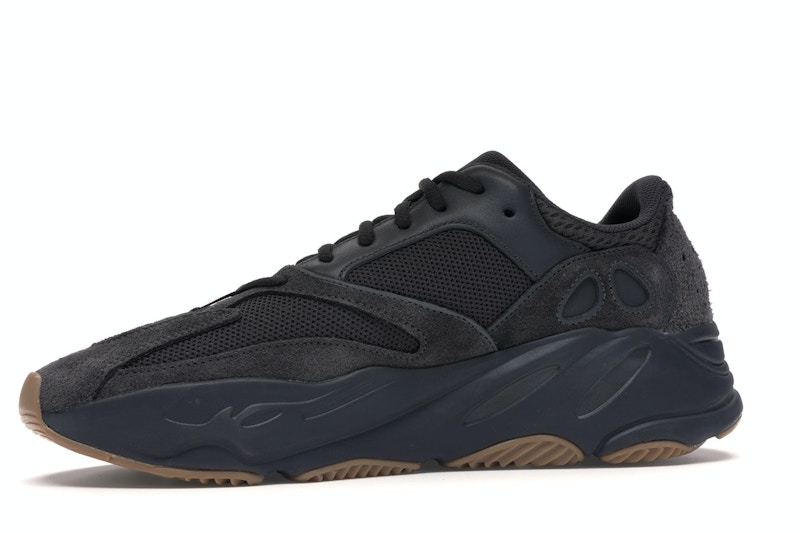adidas Yeezy Boost 700 Utility Black - image 17