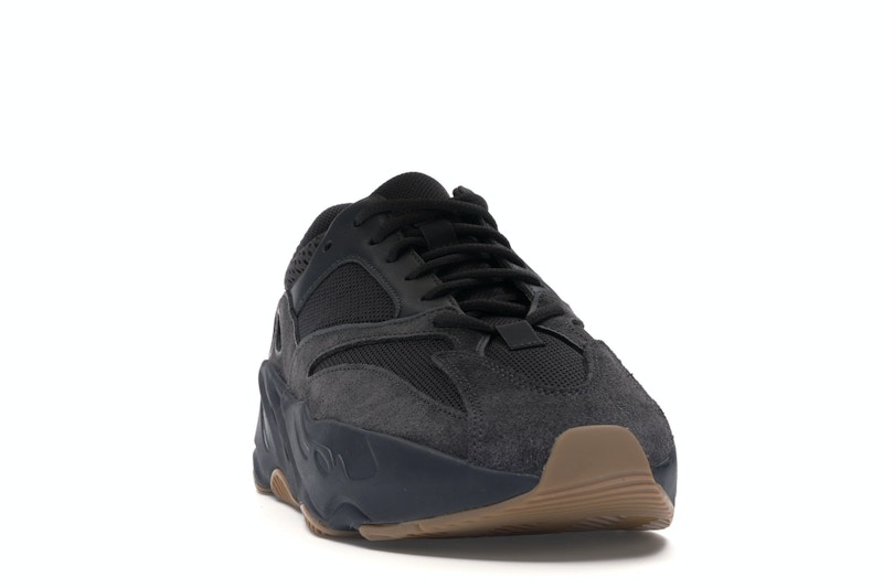 adidas Yeezy Boost 700 Utility Black - image 8