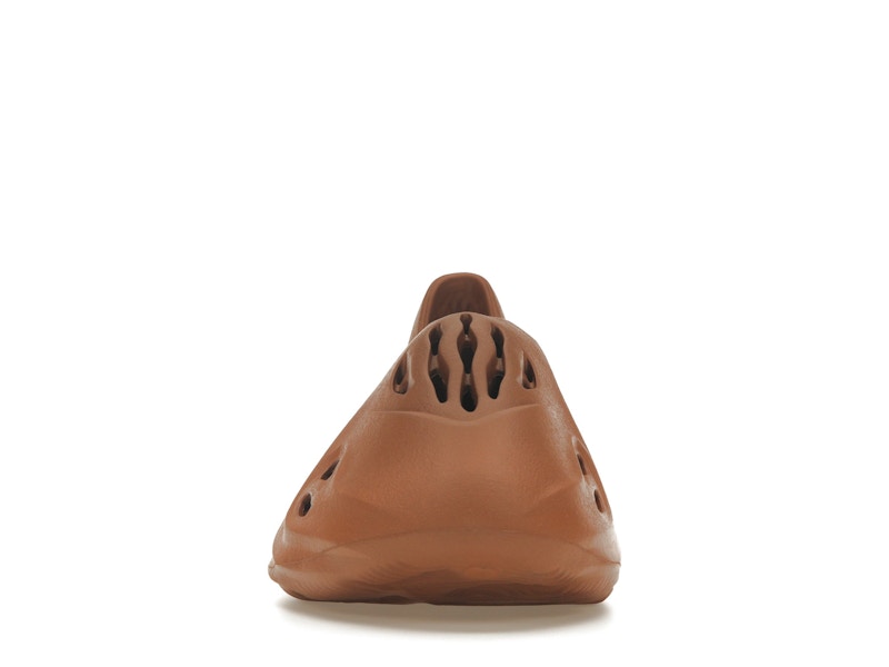 adidas Yeezy Foam RNR Clay Red - image 10