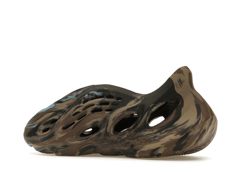 adidas Yeezy Foam RNR MX Cinder - image 22