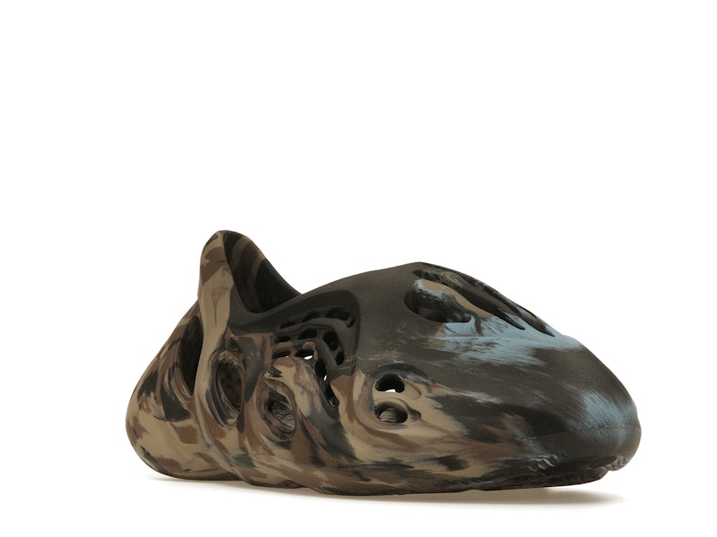 adidas Yeezy Foam RNR MX Cinder - image 6