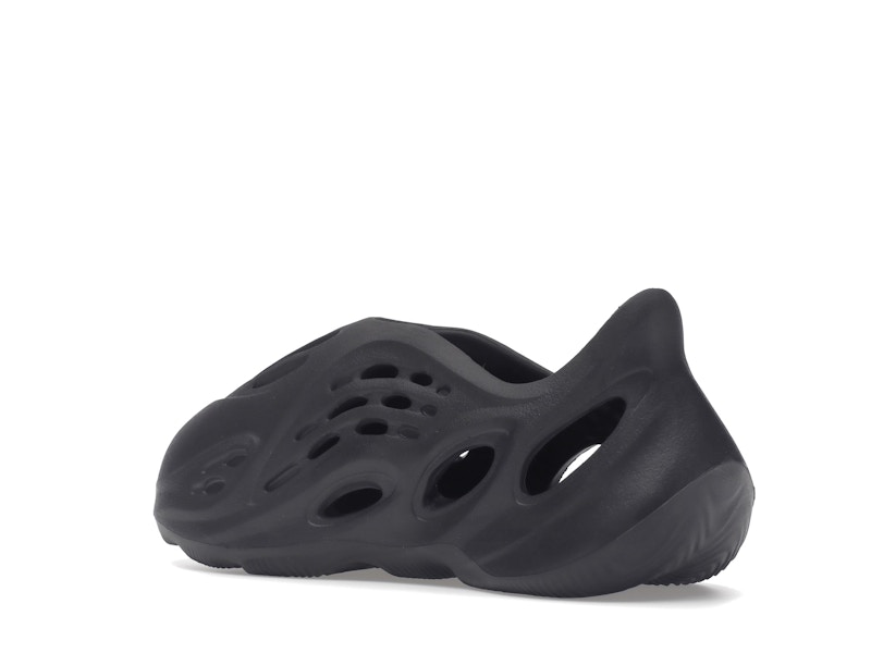 adidas Yeezy Foam RNR Onyx (Kids) - image 23