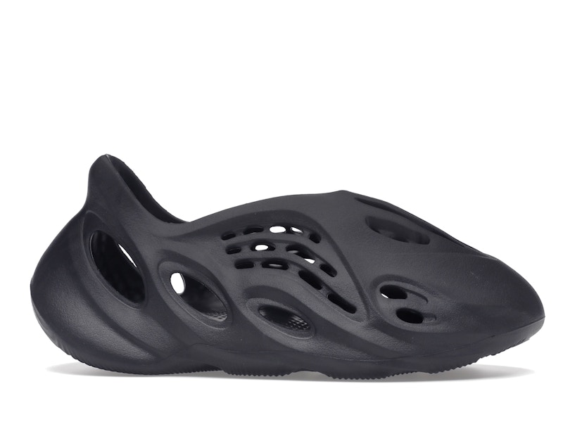 adidas Yeezy Foam RNR Onyx - image 2