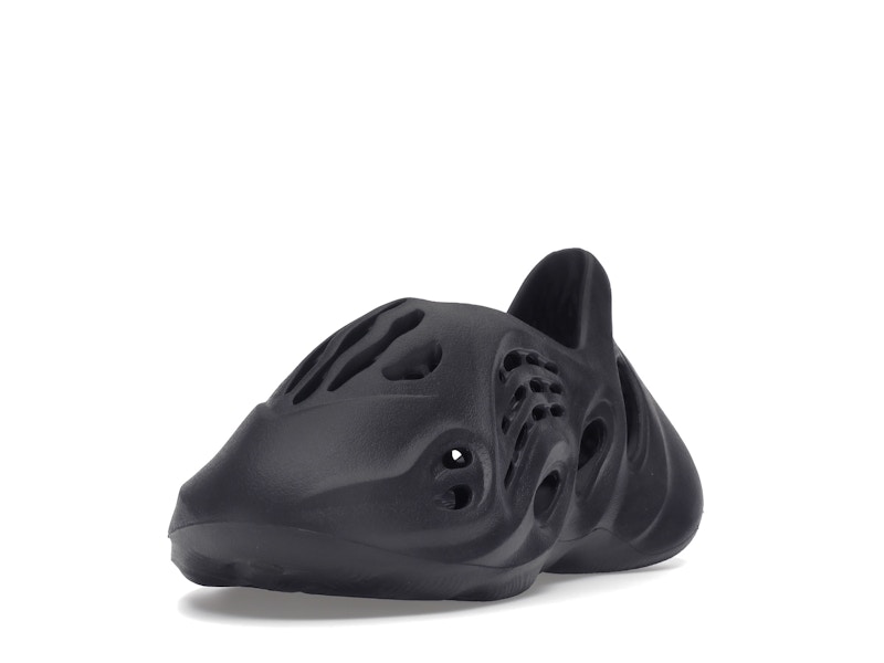 adidas Yeezy Foam RNR Onyx - image 13