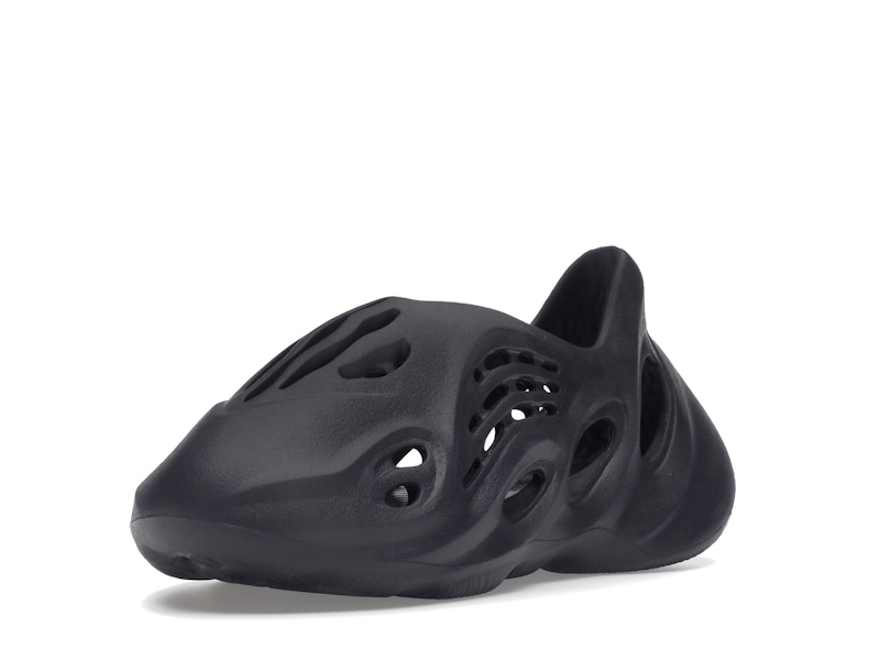 adidas Yeezy Foam RNR Onyx - image 14