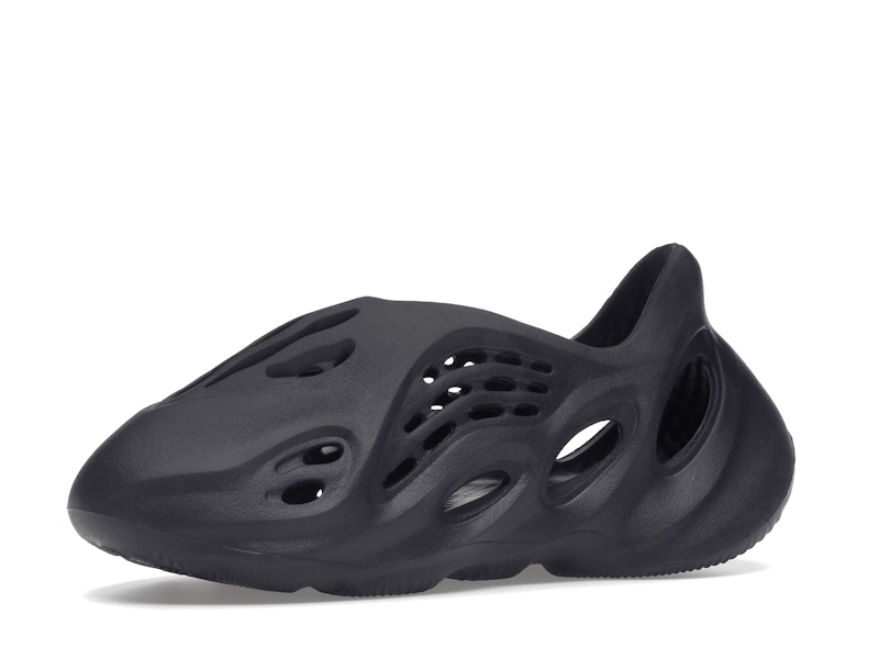 adidas Yeezy Foam RNR Onyx - image 16