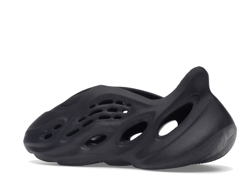 adidas Yeezy Foam RNR Onyx - image 22