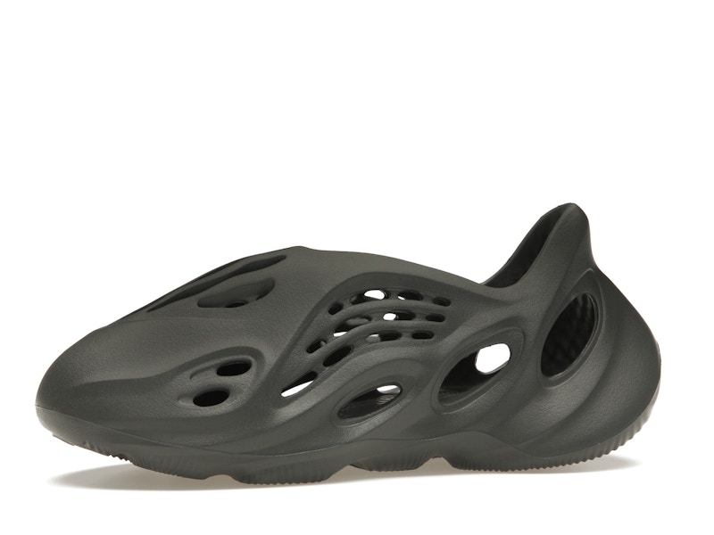 adidas Yeezy Foam RNR Carbon - image 17