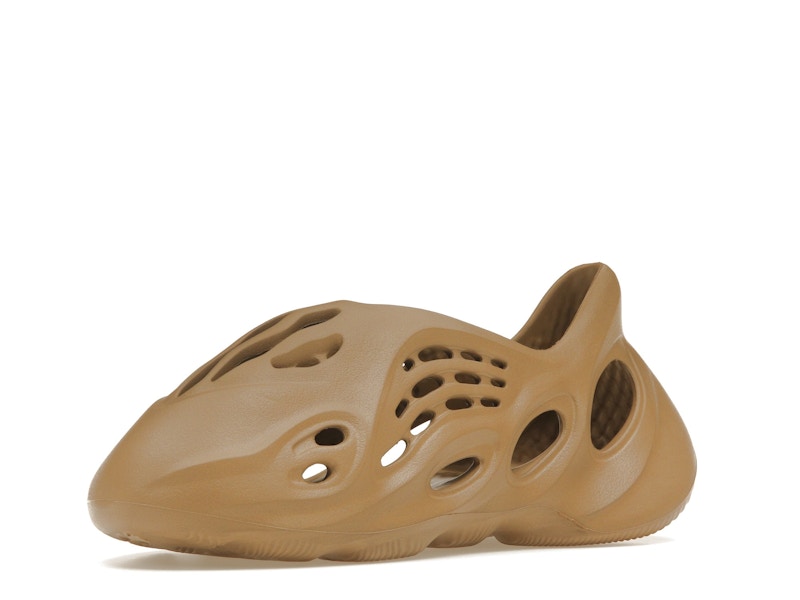 adidas Yeezy Foam RNR Clay Taupe - image 15
