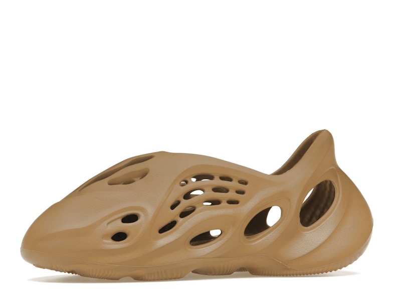 adidas Yeezy Foam RNR Clay Taupe - image 17